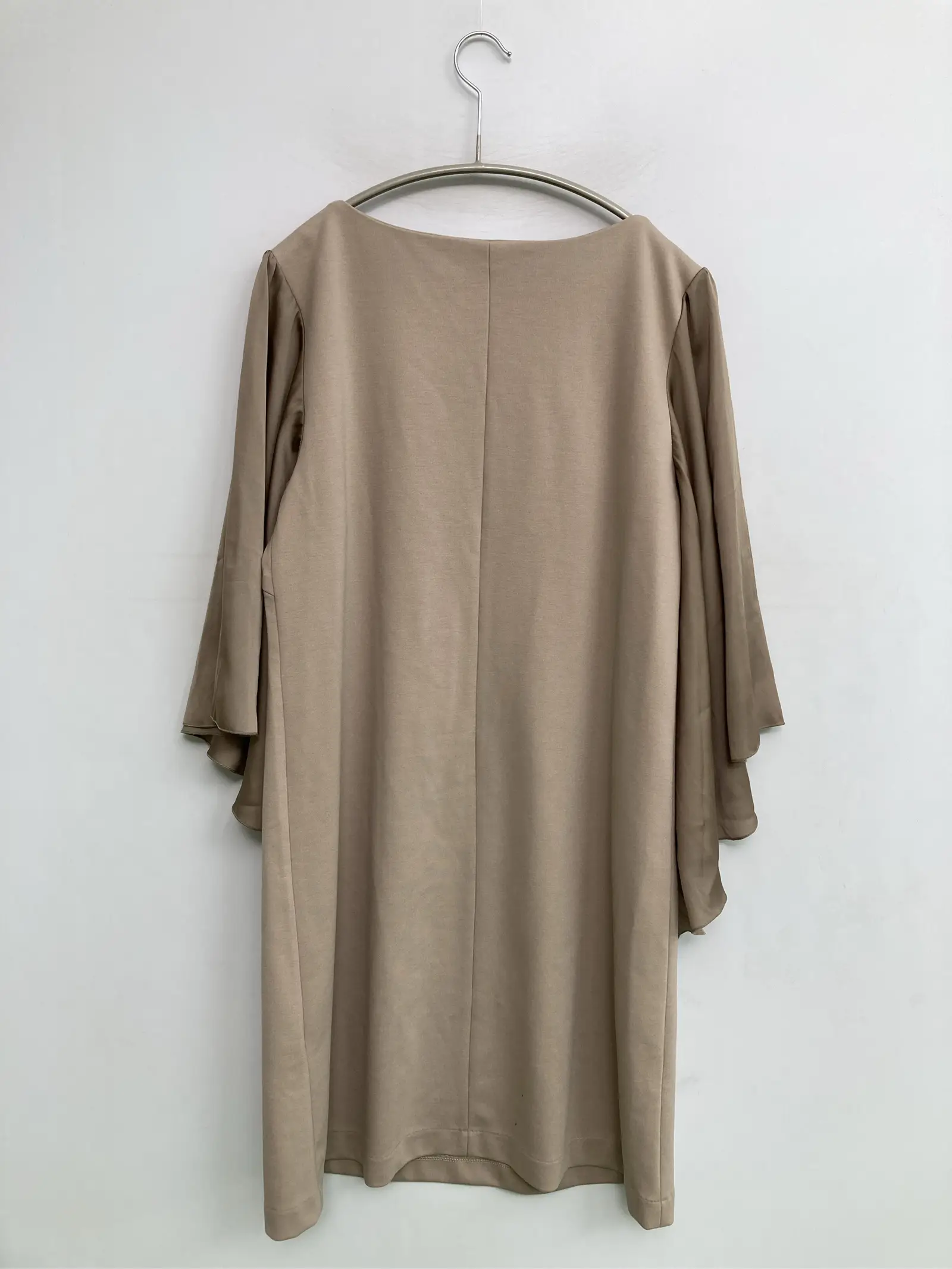 https://r2-worker.digdig.jp/product/a16a3dbb-b34e-42bb-8b71-76ada36ddf0f/4c9f8a57-4d0e-4428-abc3-8117a5c896cd