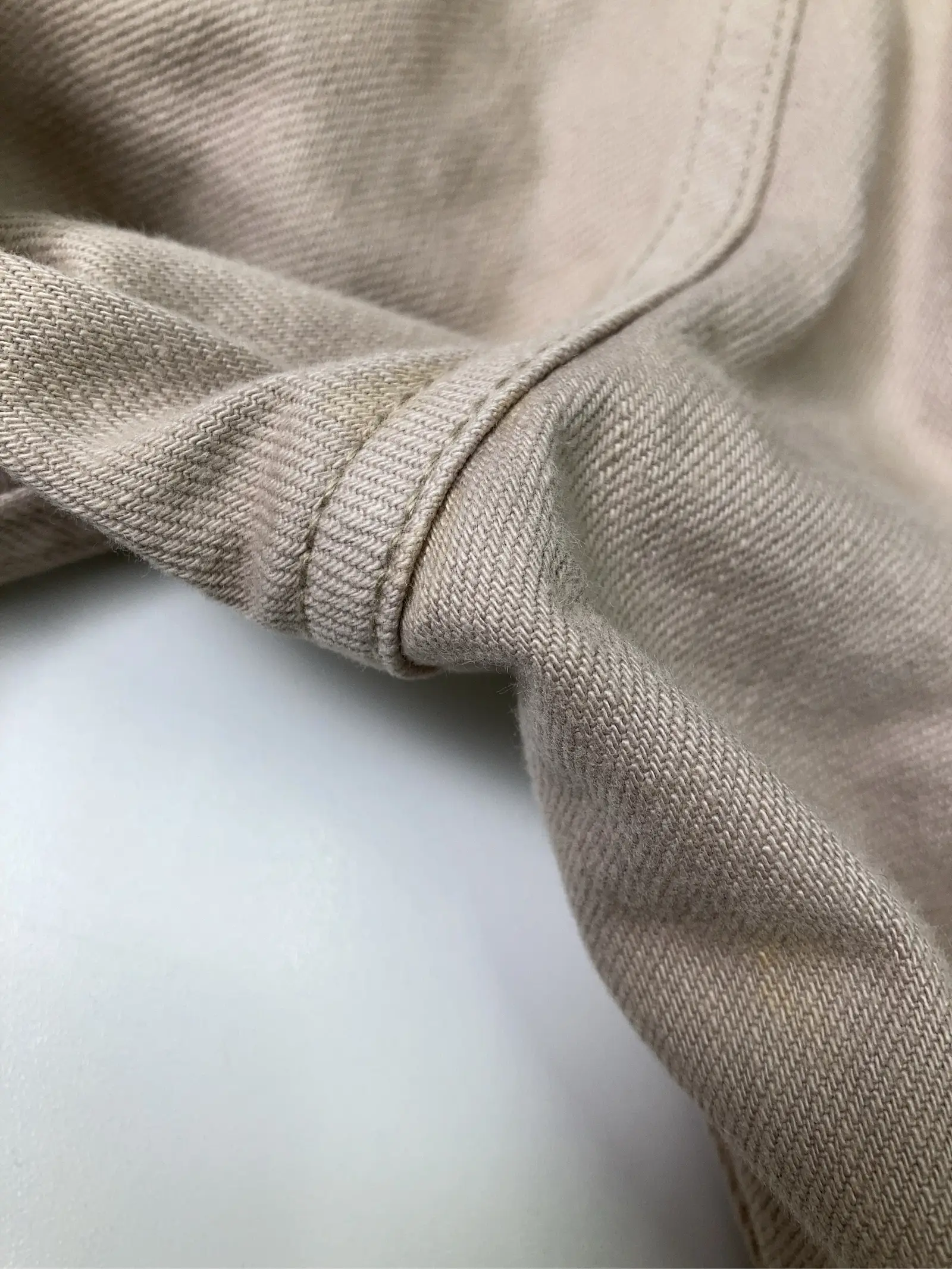 https://r2-worker.digdig.jp/product/a18c0afd-bbc6-4e49-a3d3-63da44ef5dee/a55ef5e6-cff2-4d8f-8b3a-02b6dbe9d2d9