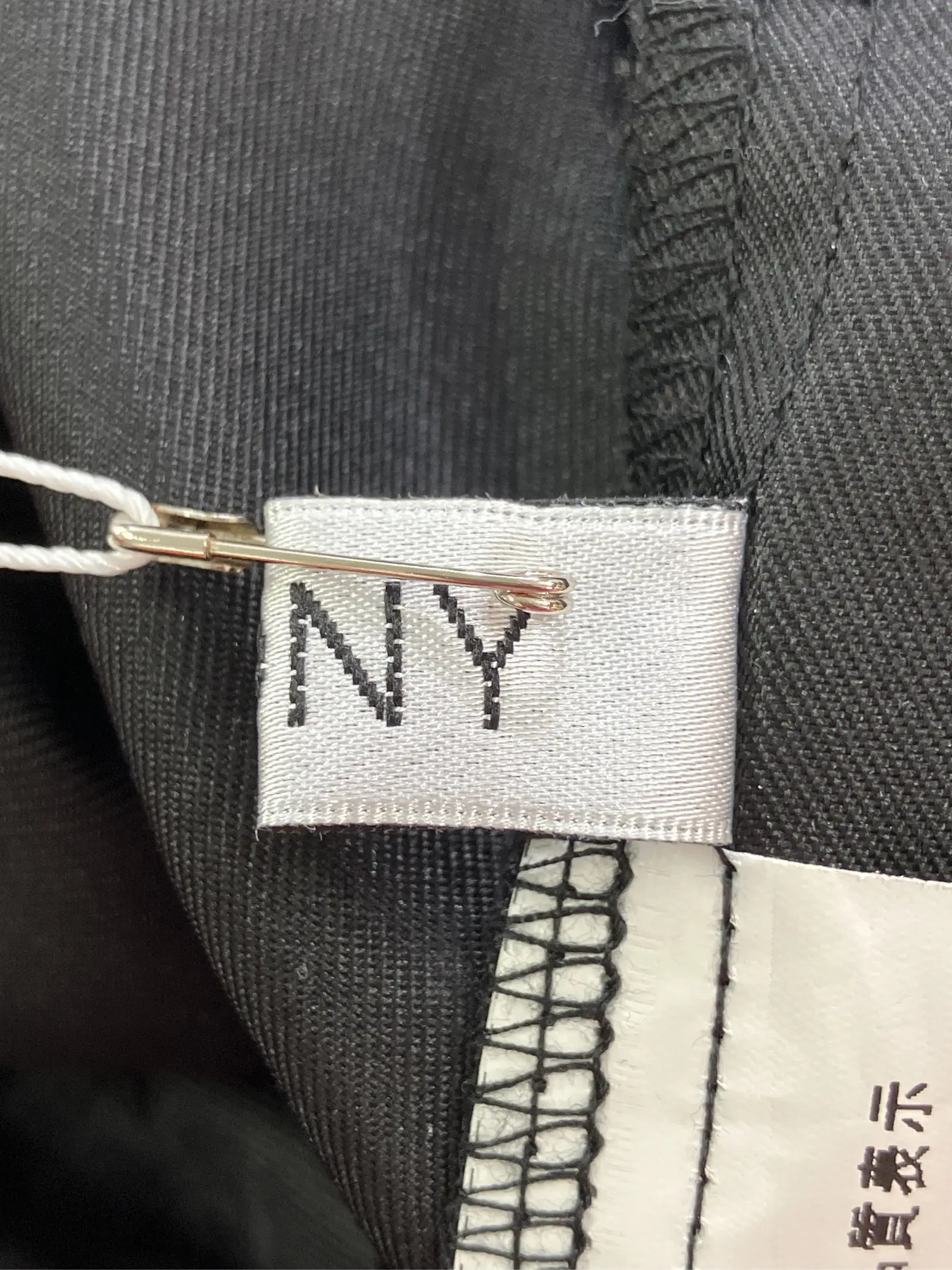 https://r2-worker.digdig.jp/product/a18fc040-9b73-4358-b8c4-4d6f7a5ce829/e1f40648-248b-4414-ba91-961cc5d14268