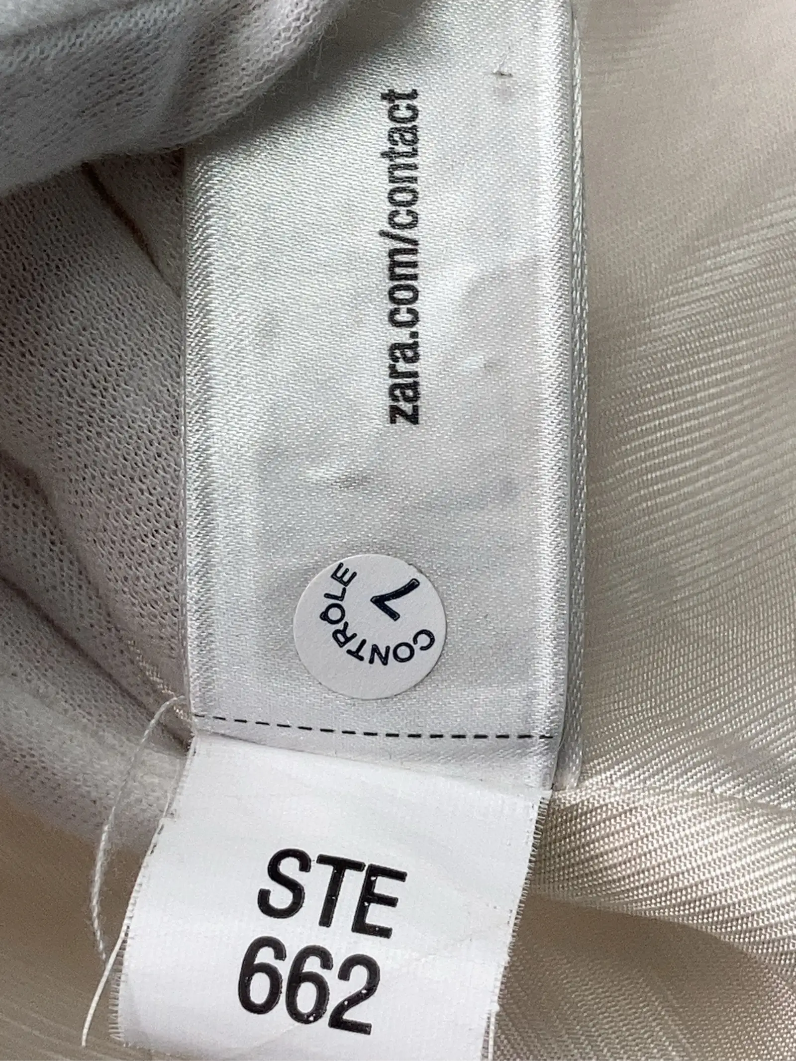 https://r2-worker.digdig.jp/product/a1cdb88a-7551-4198-b525-43c3aad53197/2284d46c-f8d1-4000-ba22-9afe7478a5c6