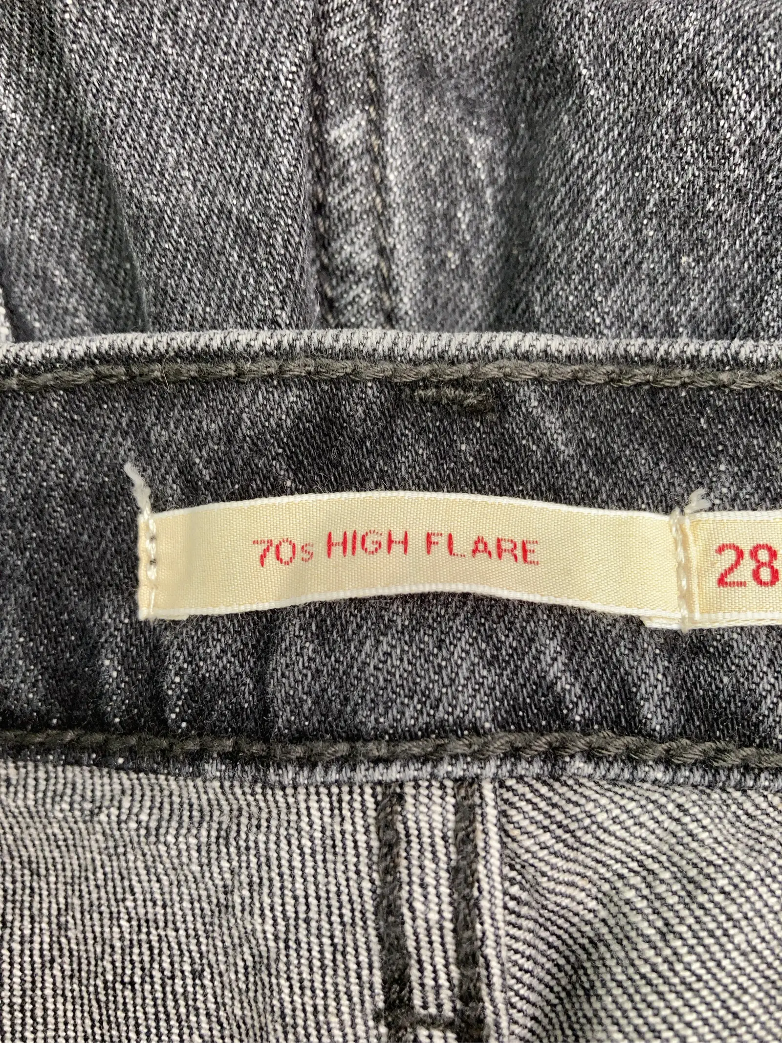 https://r2-worker.digdig.jp/product/a211e97a-6166-4019-89b8-b63374217097/2b2a3933-9376-4586-8e8a-4e398a0c425c