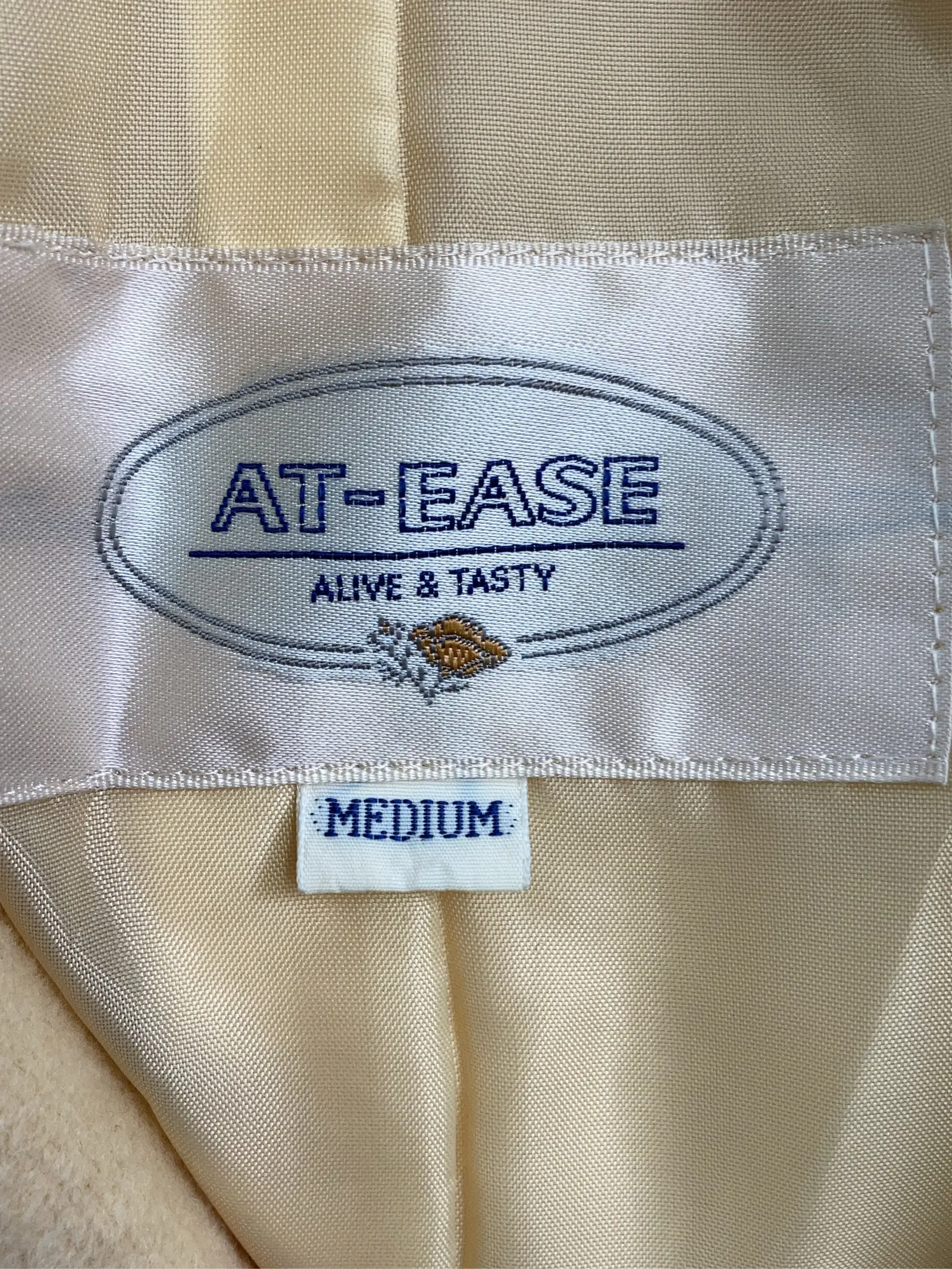 https://r2-worker.digdig.jp/product/a216fb1a-a417-4ce0-b531-2663e87a9433/d6f9883c-76c3-4707-9318-8ed83d1811b1