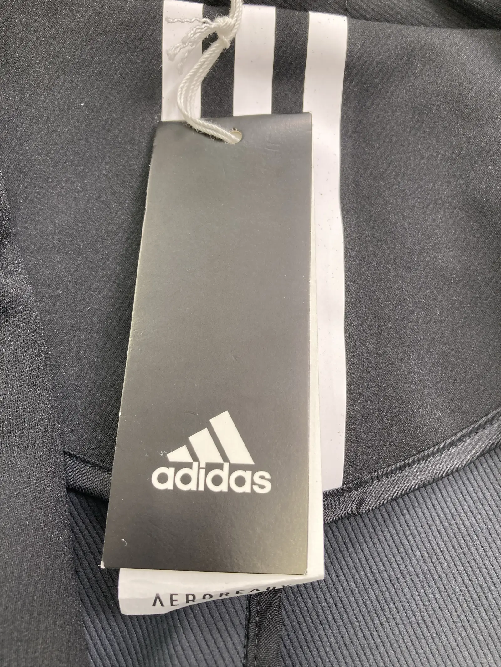 https://r2-worker.digdig.jp/product/a220945a-73a7-4e54-aff8-388def367d7b/52aadcb7-4ad6-4d3f-99bb-73d8522b114b