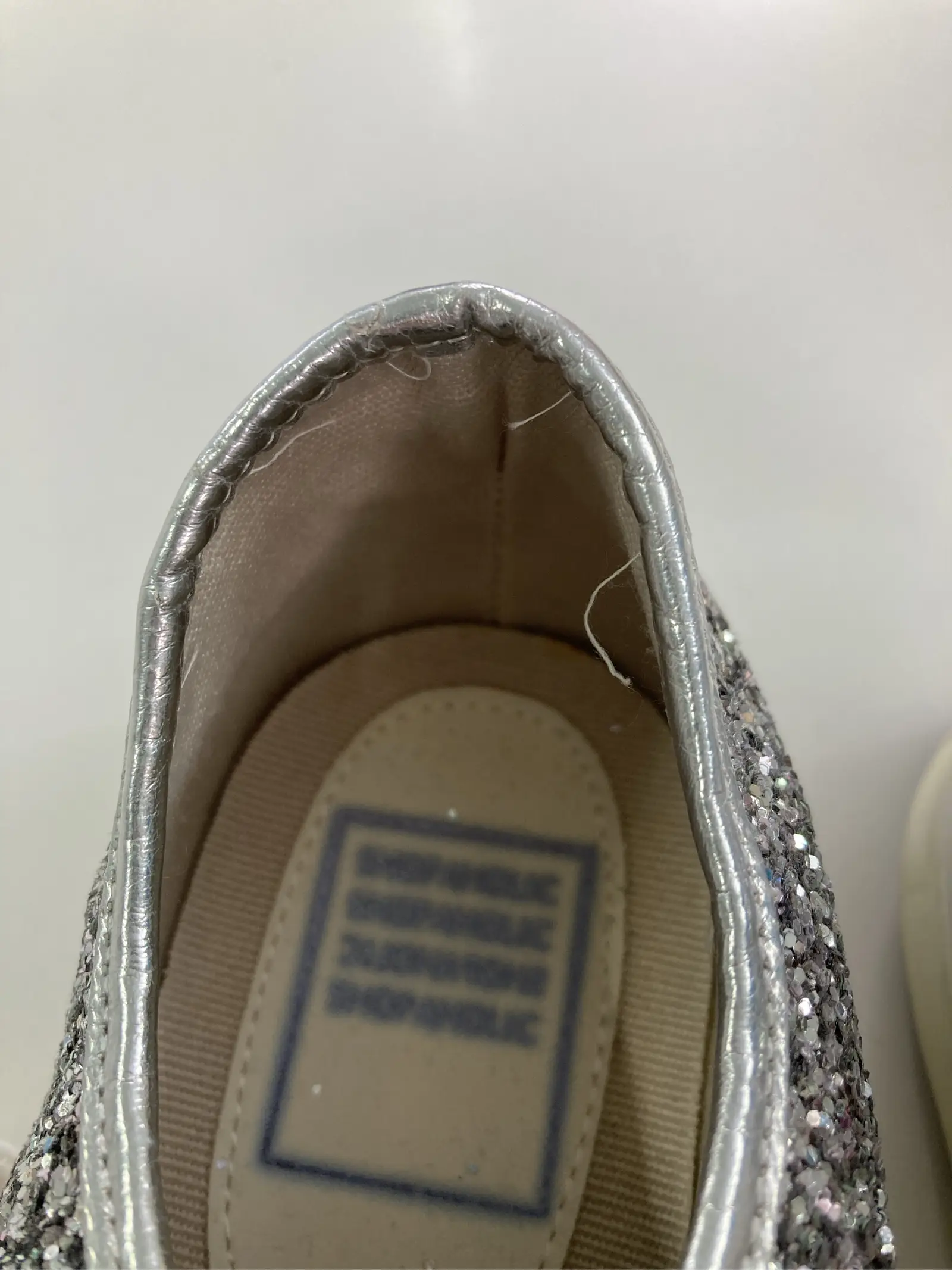 https://r2-worker.digdig.jp/product/a24c437b-3df8-4131-bd3d-be1016244cf7/51133f52-05d3-4744-a7a9-84af91361406