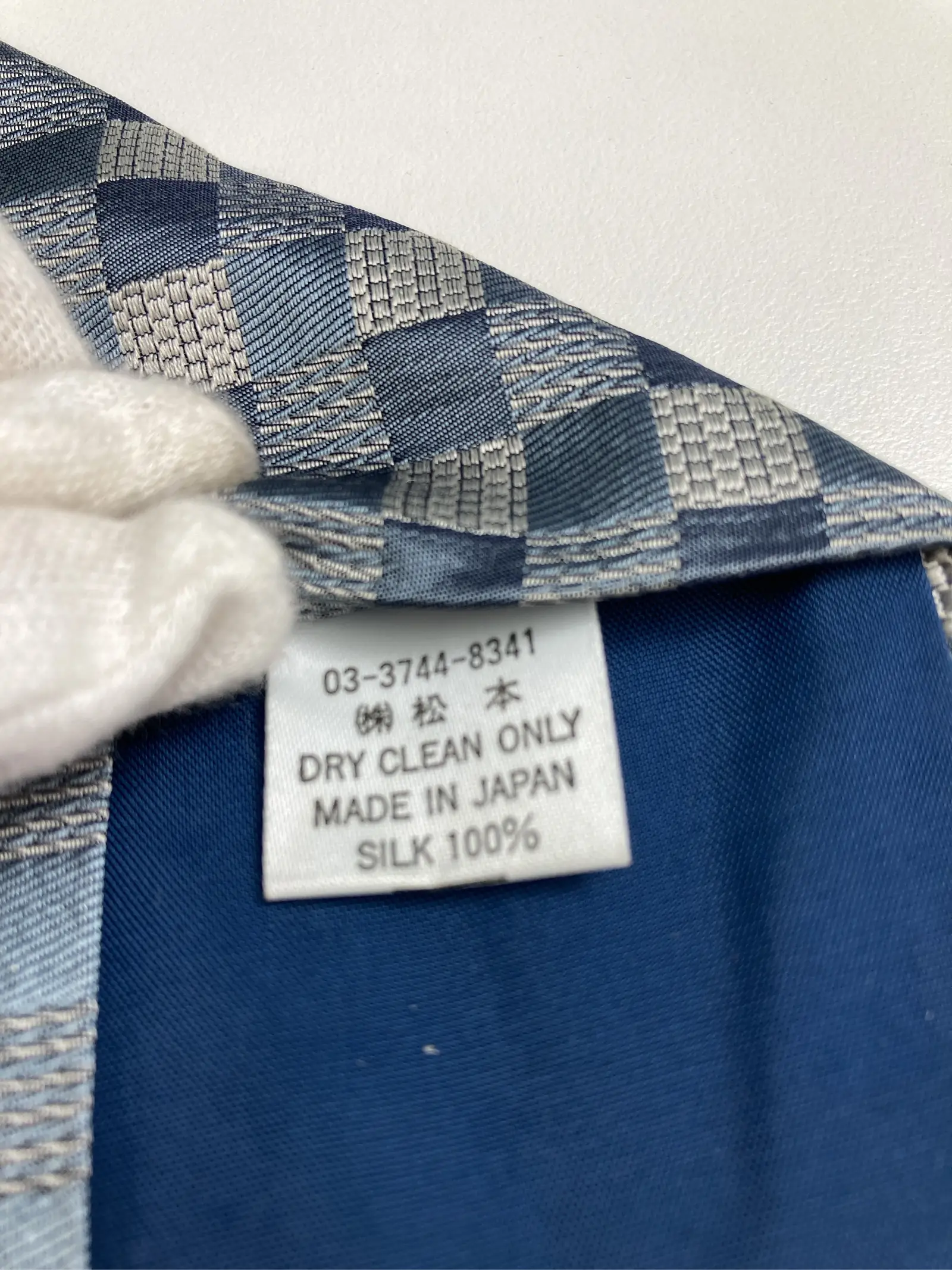 https://r2-worker.digdig.jp/product/a287471a-79d8-4440-9540-b83e6b2e908c/807a5b34-9041-4715-a436-27dd295dbeac