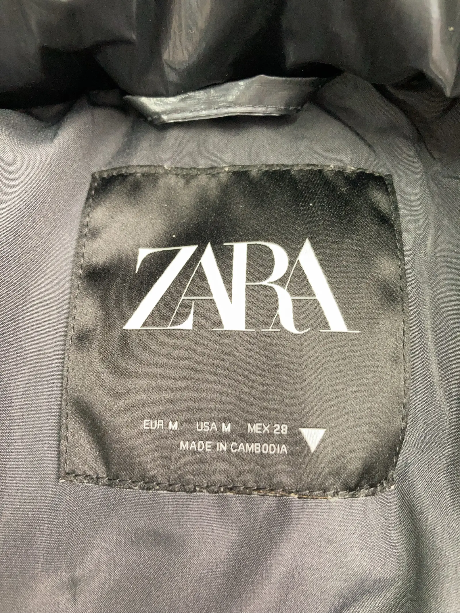 https://r2-worker.digdig.jp/product/a29b95bf-cf33-4cf5-a394-ec30eec91f5d/755b5ace-eca4-4b1e-9645-9345bbe8dd7c