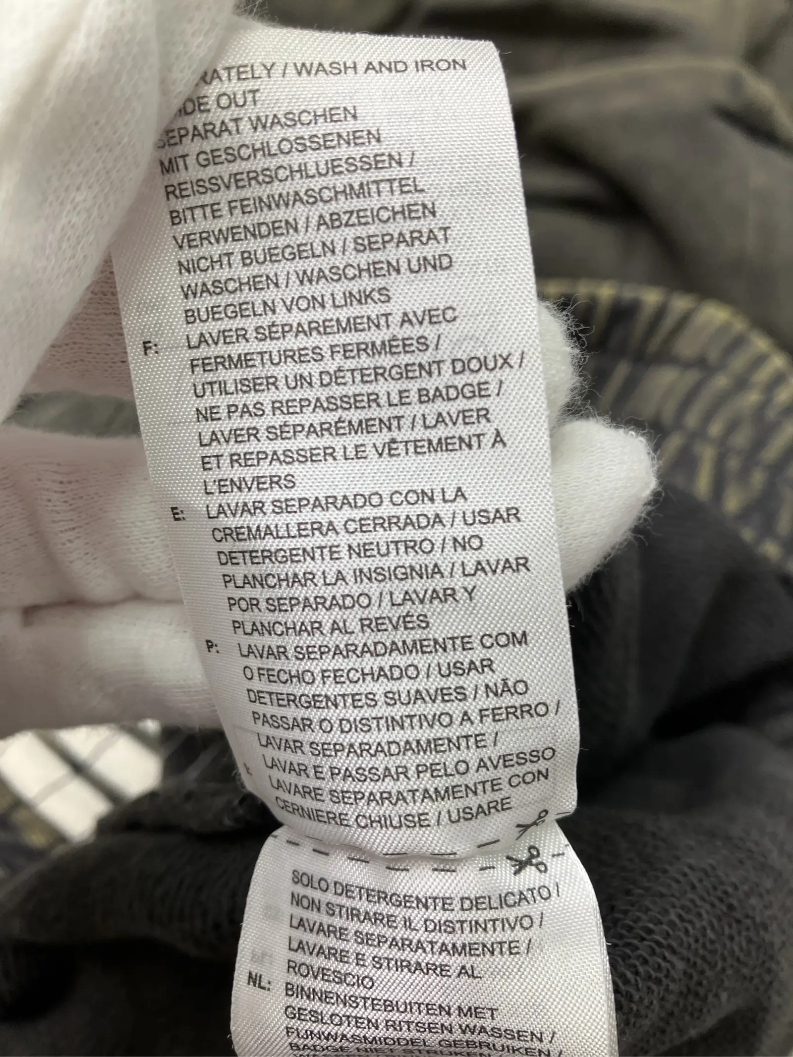 https://r2-worker.digdig.jp/product/a2ac7d7f-4138-4f9a-bba4-f5df5b3801d7/682e1056-dea0-46eb-a4df-49ade48beb09