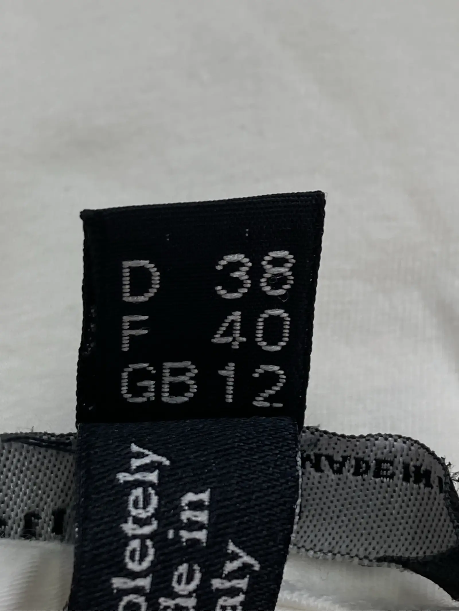 https://r2-worker.digdig.jp/product/a2f6ec8b-cd59-4ec5-9239-835461b04a83/4a47a1b7-2bf6-4757-918c-1d5e96b03e54