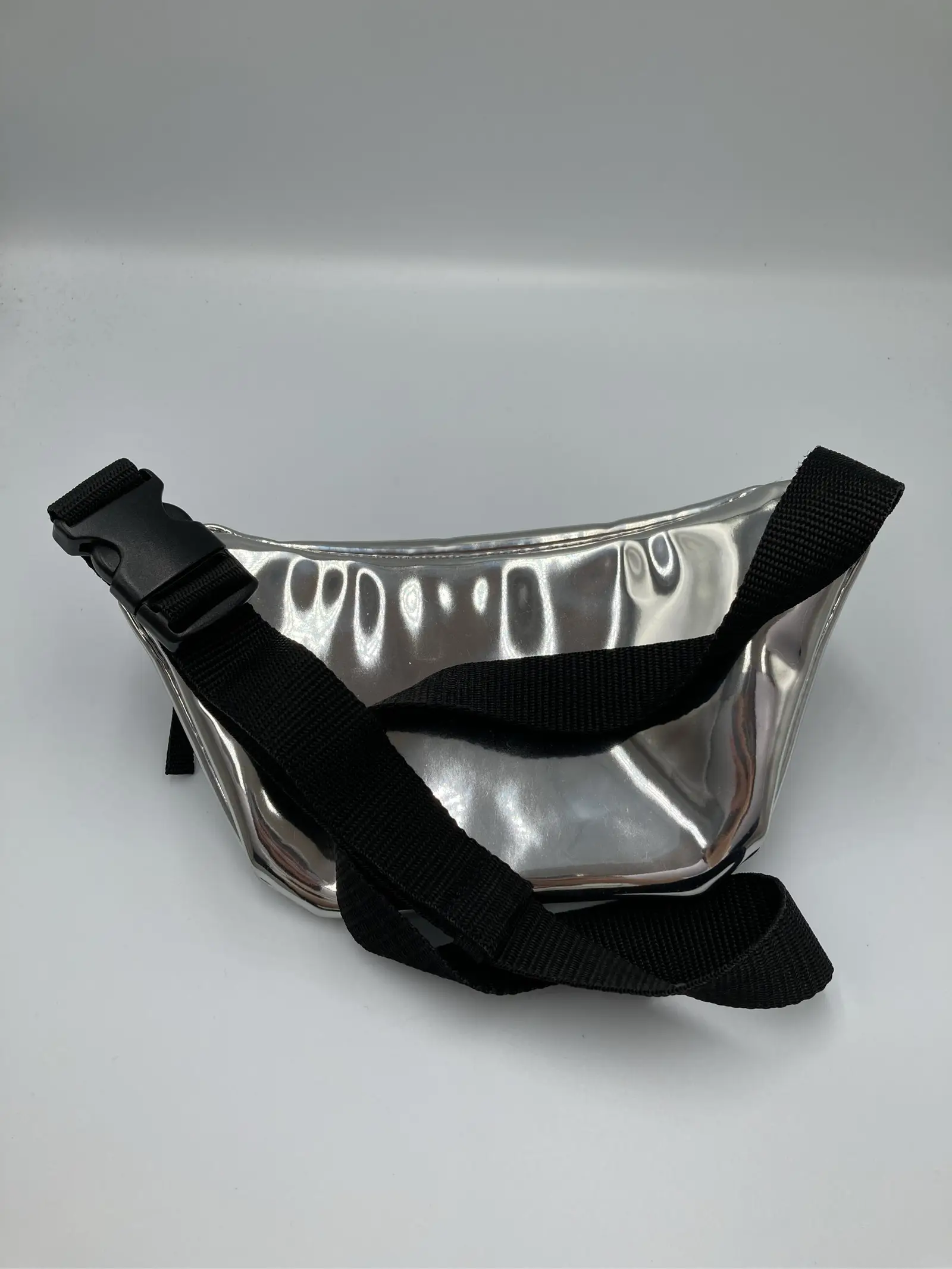 https://r2-worker.digdig.jp/product/a33254bd-fb99-4a8f-92cf-1911eb54447d/377387ca-45d4-4a93-a360-33e384bec9db