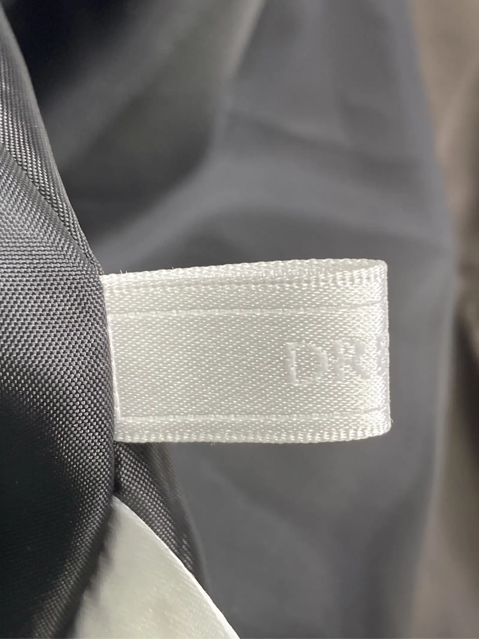 https://r2-worker.digdig.jp/product/a3412897-5f6e-42b6-a923-1b8782cbd2ac/3cfcde51-3322-4141-8bfd-874c53a58c08