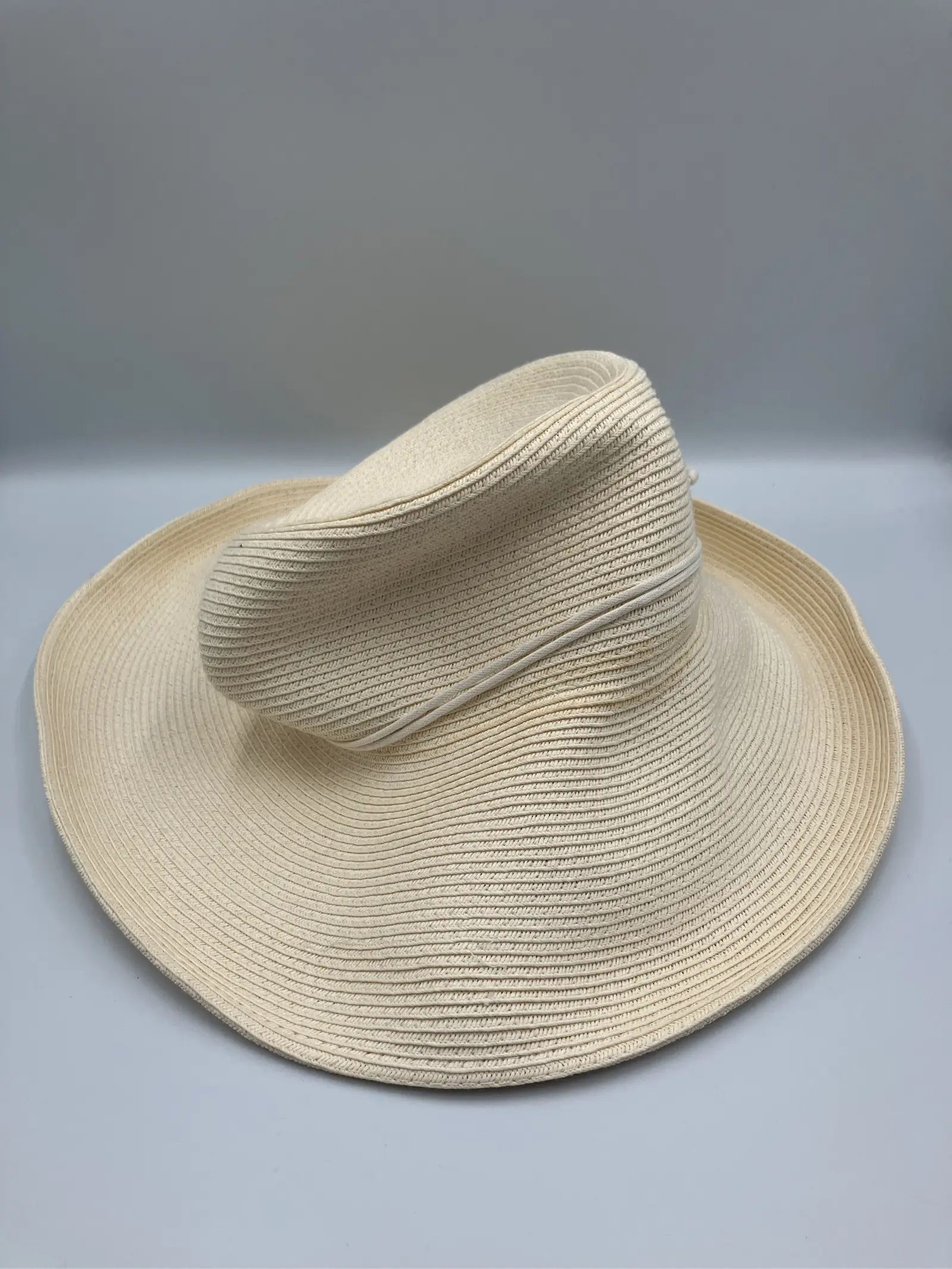 https://r2-worker.digdig.jp/product/a34bfde1-0de1-46b2-95e3-9c7da112b89a/a1134749-52ba-40ea-98fe-94c1ff021c7b
