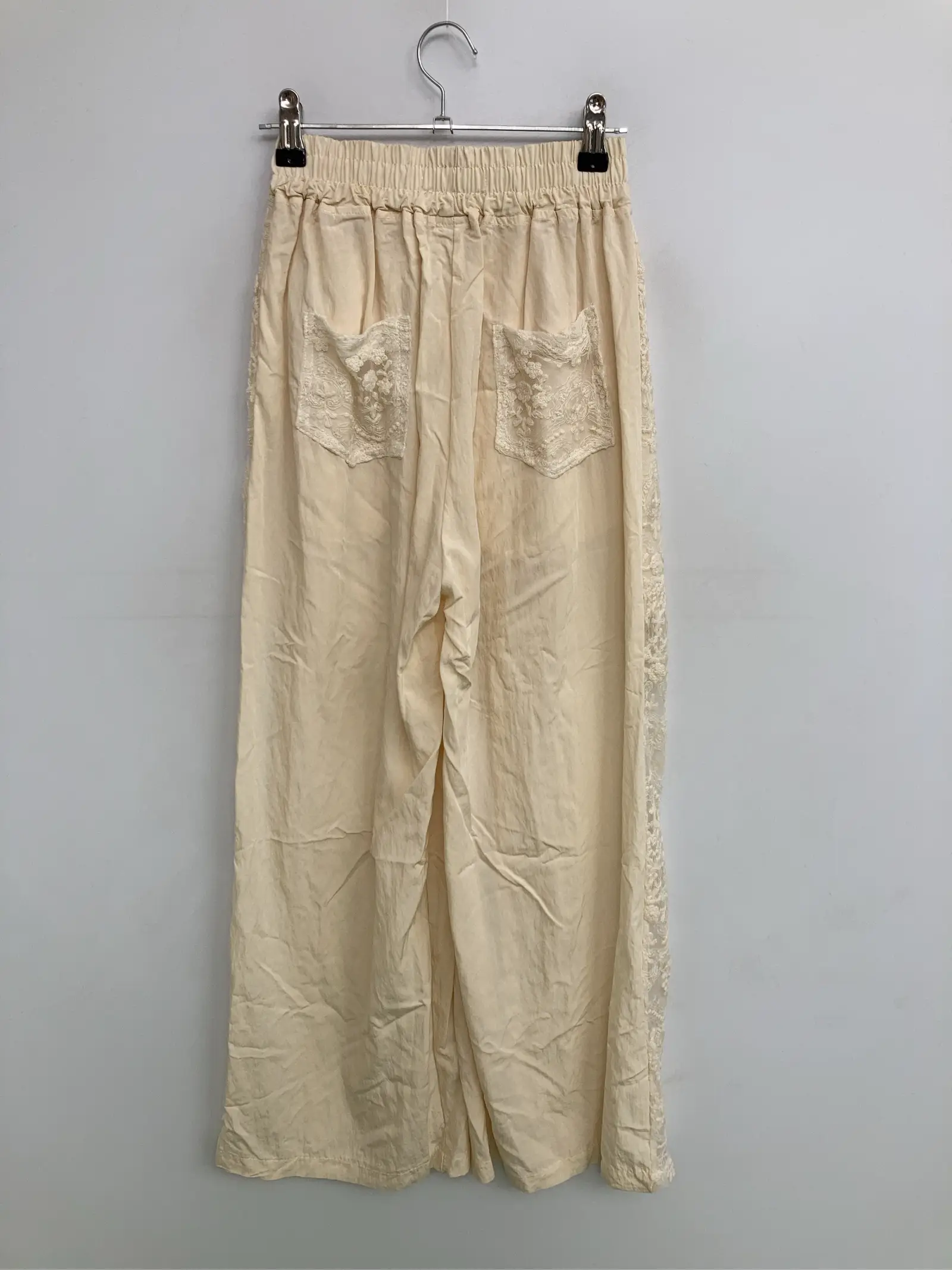 https://r2-worker.digdig.jp/product/a3518333-ef70-4d12-bc19-9938f8a52c53/11b50dbe-c636-4a71-b127-4aab62e01269
