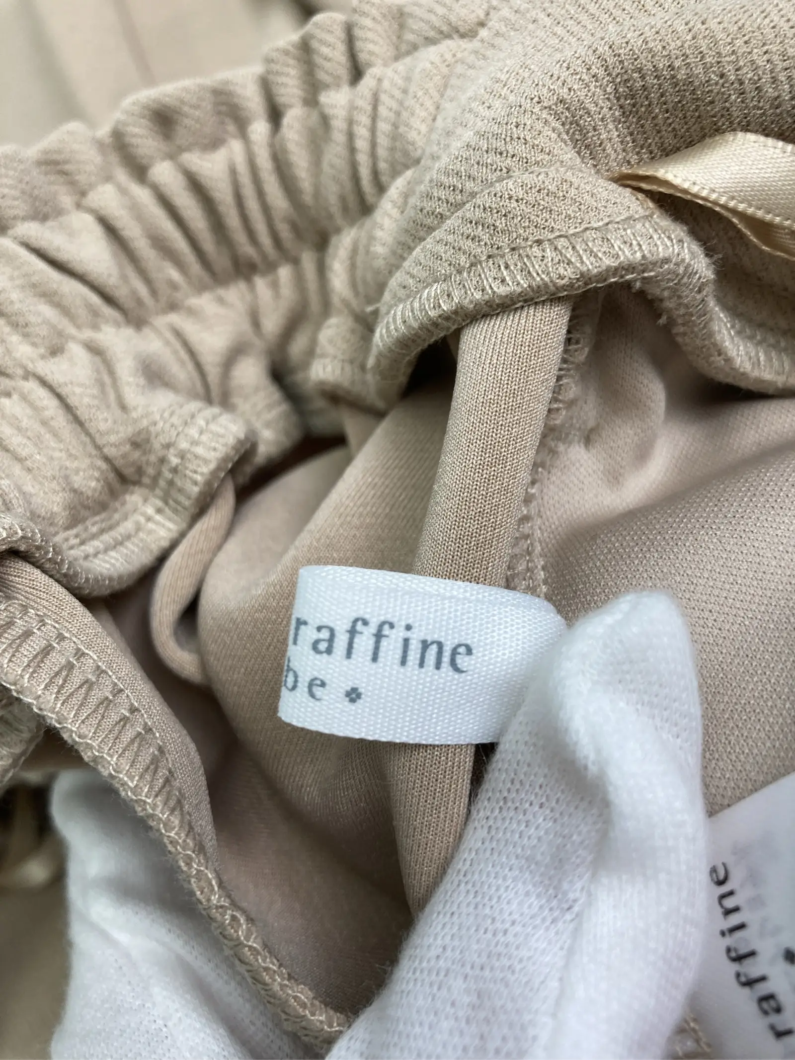 https://r2-worker.digdig.jp/product/a380ba4e-9cdf-4977-a954-52cdb53f59fa/d44a88ce-bc26-48a3-8f7d-f4ef8543bbd9