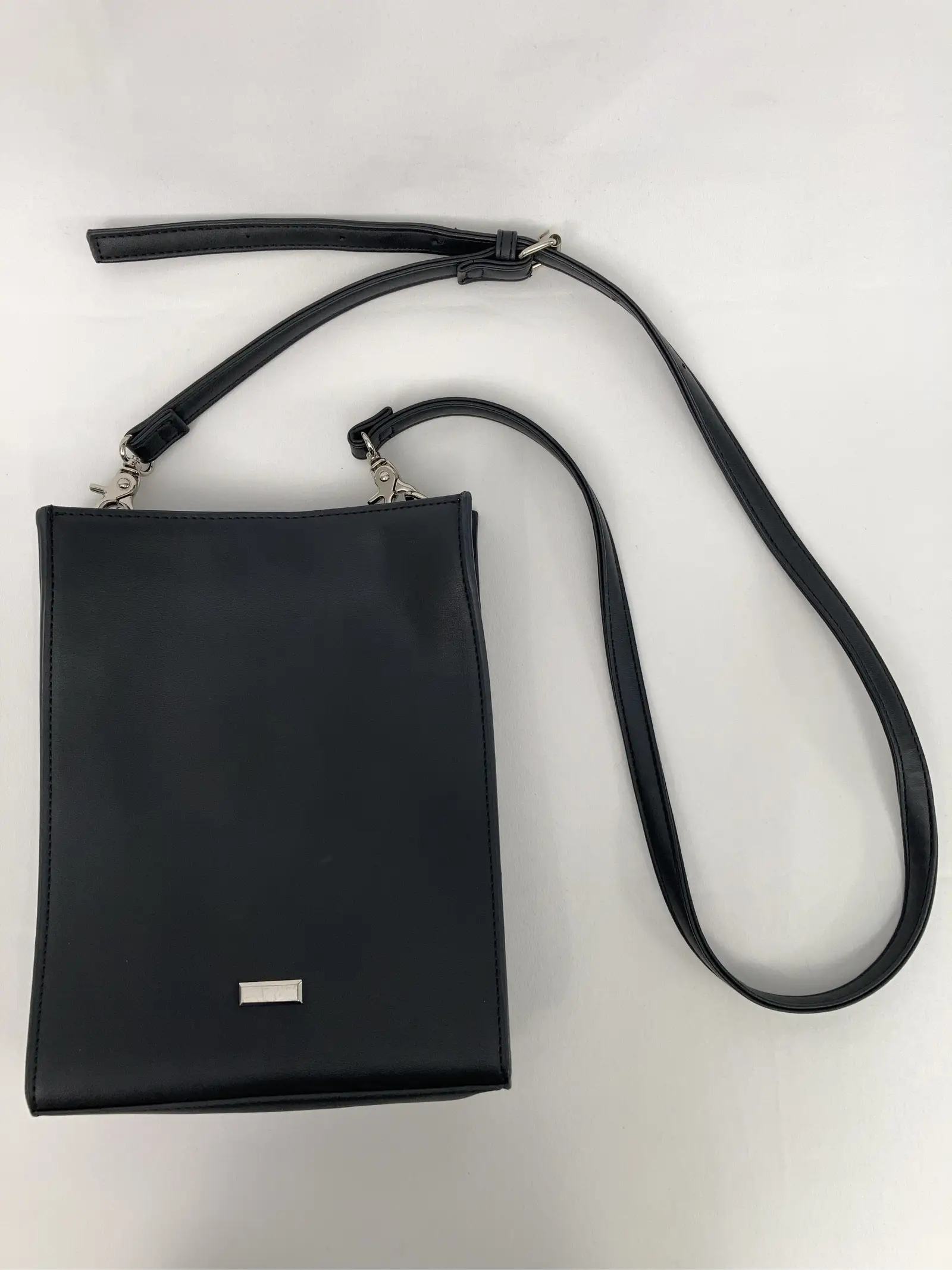 https://r2-worker.digdig.jp/product/a3ba0607-a613-4ba2-9152-26dd8a4f59d3/fdd688de-ed7b-4636-93d5-1cc5cd088afa