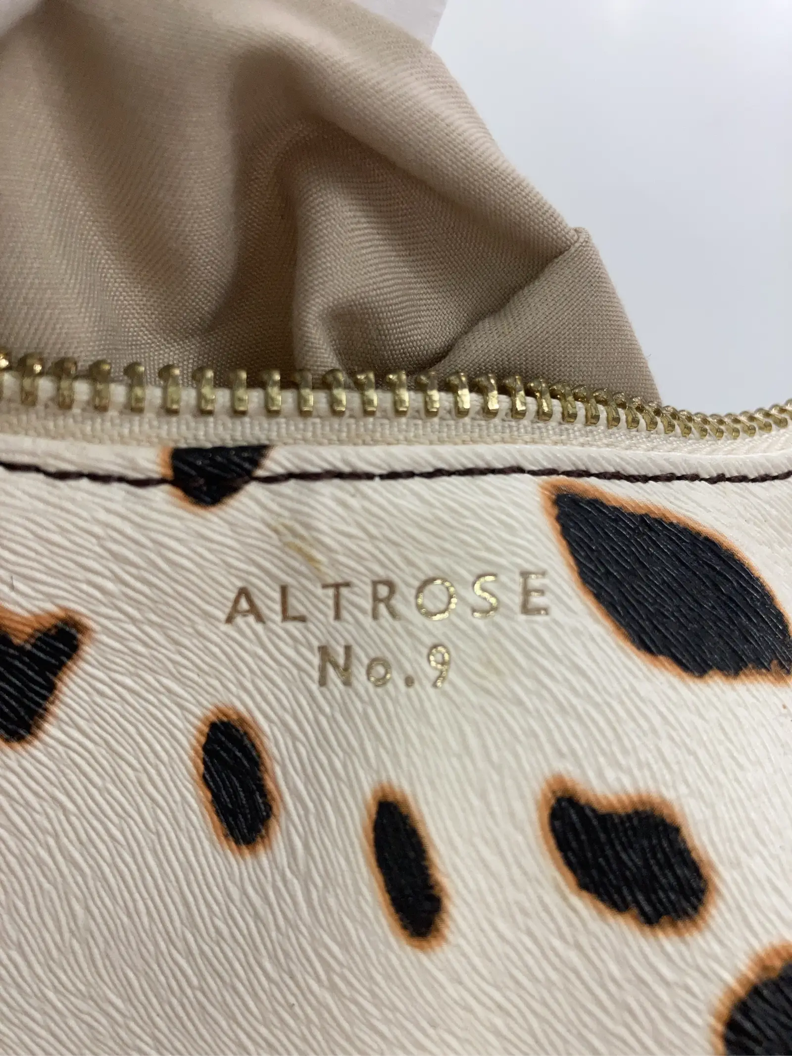 https://r2-worker.digdig.jp/product/a3c99d66-a257-43e8-9178-0713495f8c0f/578ddf1d-408f-4f2f-840f-38290f1bc0d2