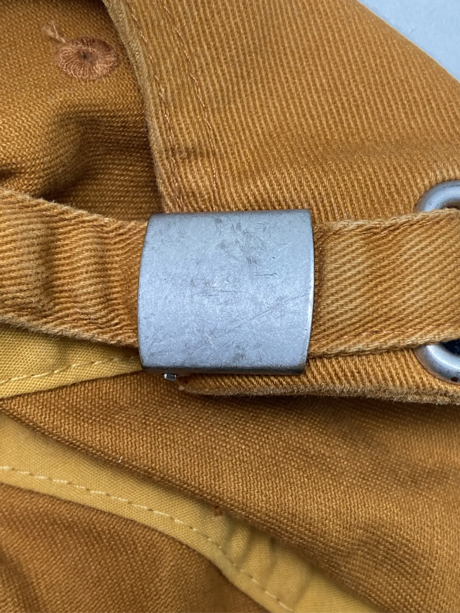 https://r2-worker.digdig.jp/product/a3ecdf75-e43c-4101-8f9d-63f26ee6a16a/6ddae3f6-7521-470f-9c50-20b4d8f93fe6