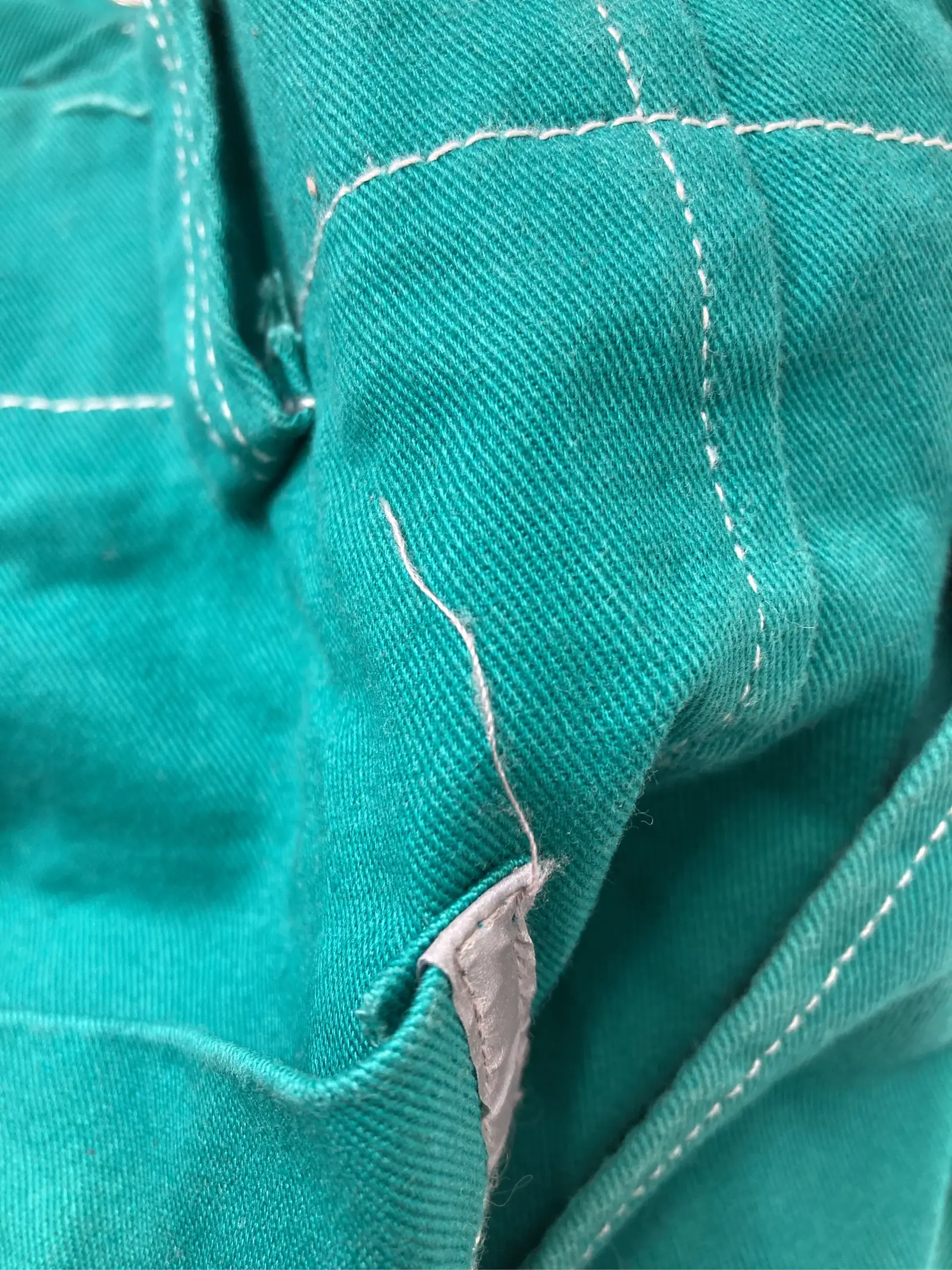https://r2-worker.digdig.jp/product/a435e7b6-47c3-451c-b061-f1e13cd2ddfb/6ffafe94-f7d7-4706-80d9-1baeeb11126f