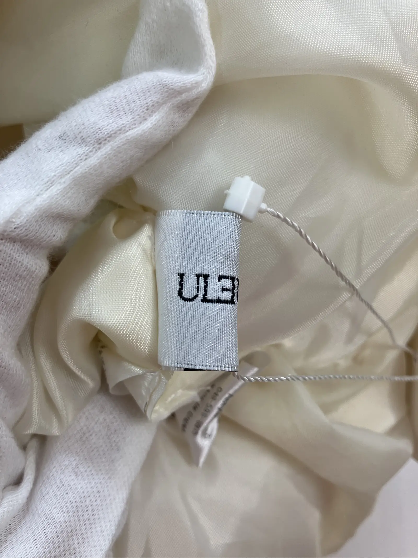 https://r2-worker.digdig.jp/product/a43812a6-6141-4146-bdd7-32a51f464ac1/f5cf08bb-2729-44c5-a9b0-19d24eb7a492