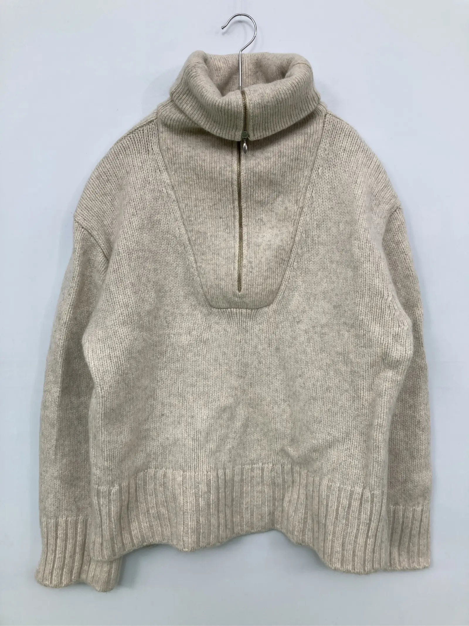 https://r2-worker.digdig.jp/product/a49c47b5-52c5-4f76-80bf-5fe86ae2b634/deb8e3df-1ceb-4121-8292-86f29d5aecba