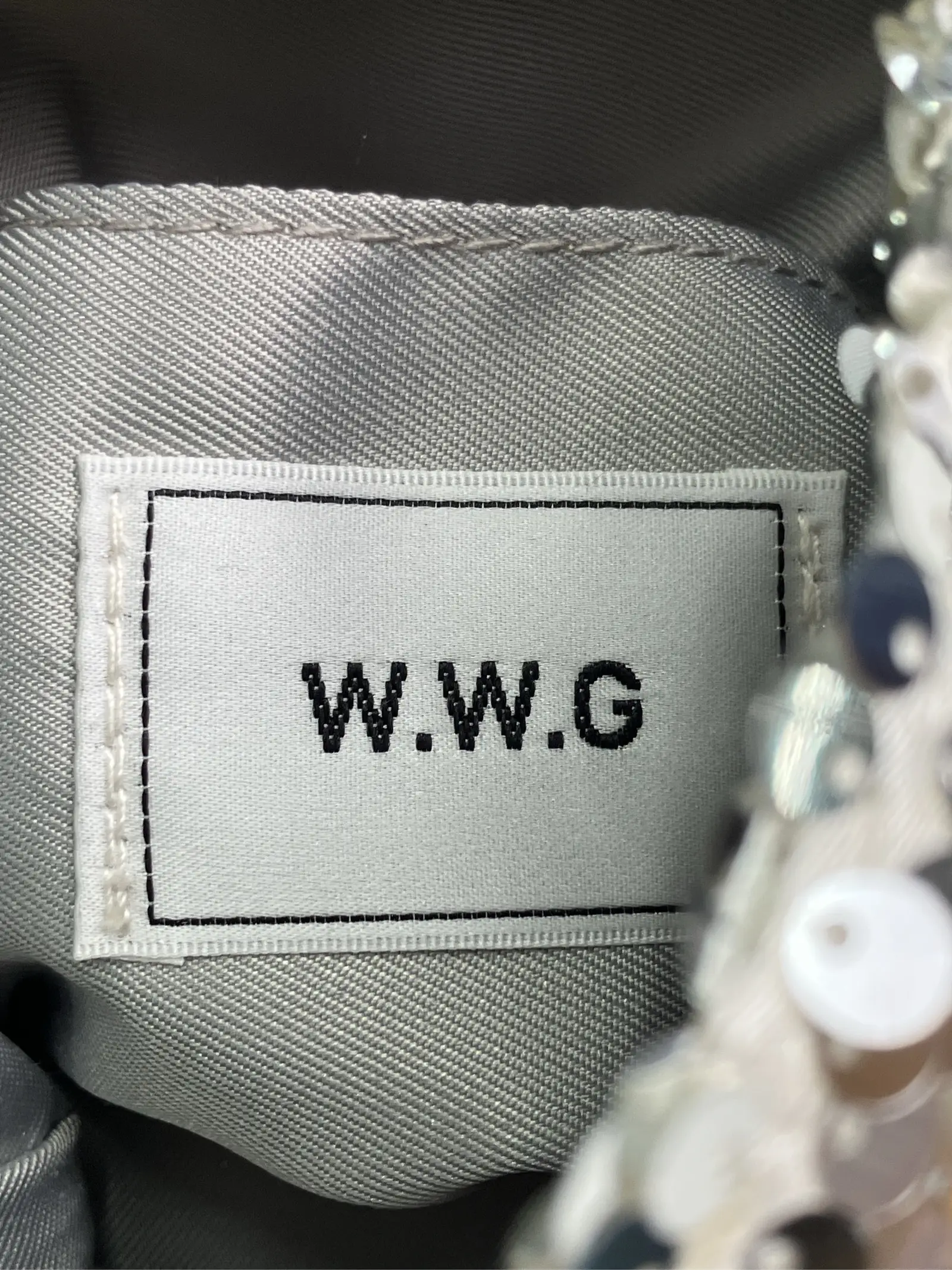 https://r2-worker.digdig.jp/product/a4b9309e-069b-46a4-808a-4502efc5ac3f/ef9589f1-c1e8-4749-bc71-d599771686ff