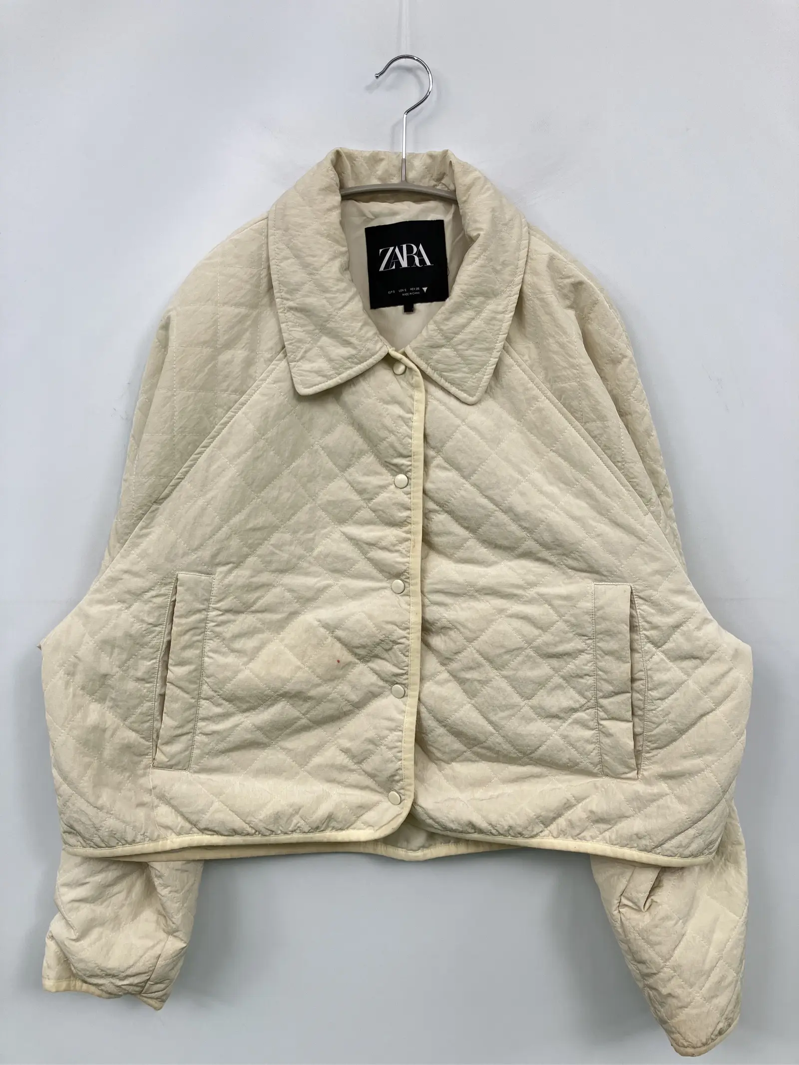 https://r2-worker.digdig.jp/product/a4dad758-60f7-481b-8dea-8744306c1315/39d46eff-4c90-40a9-b401-17f2feca67f4