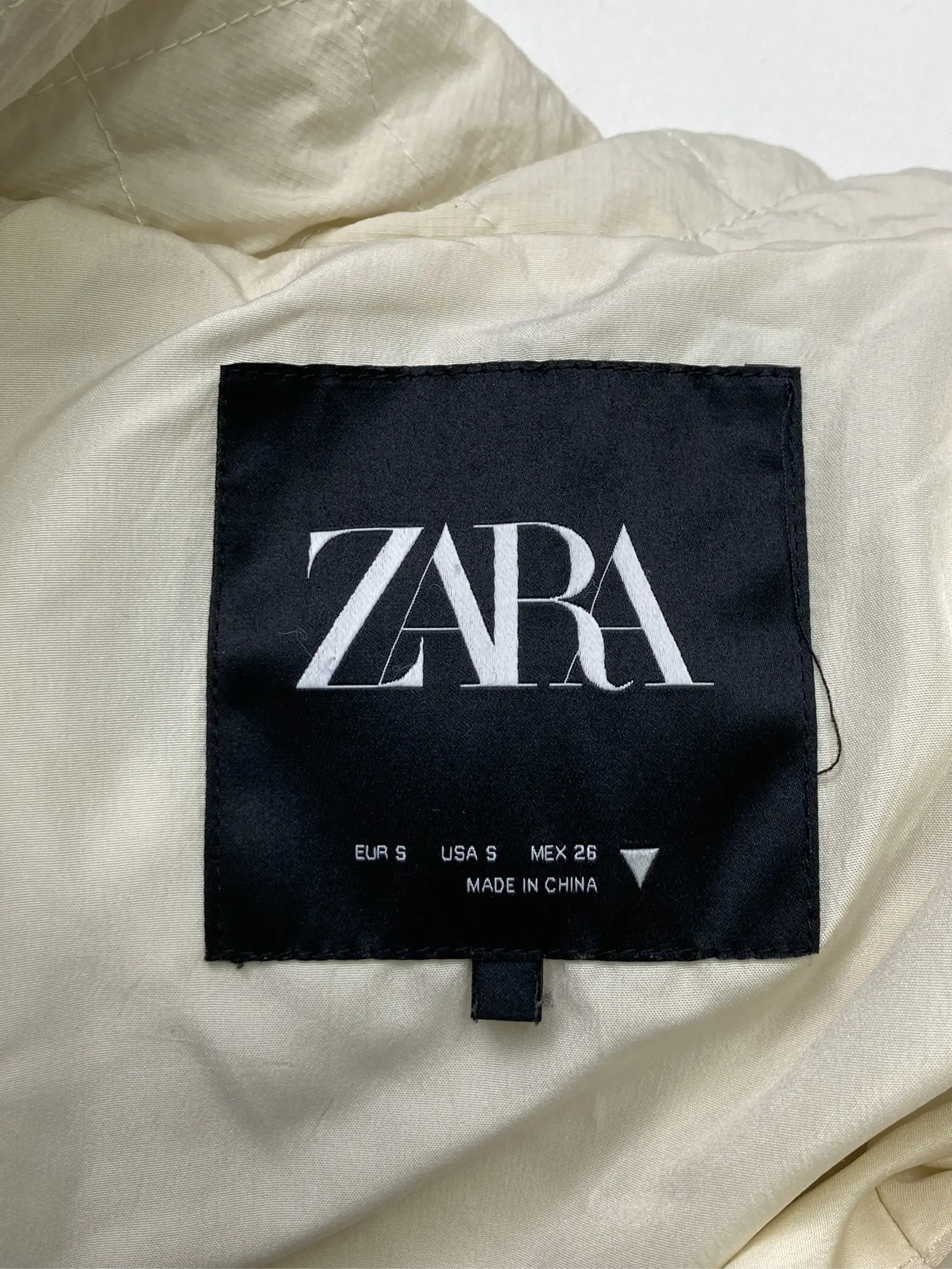 https://r2-worker.digdig.jp/product/a4dad758-60f7-481b-8dea-8744306c1315/91f0e322-4e33-4658-9282-8c5742b6e39f