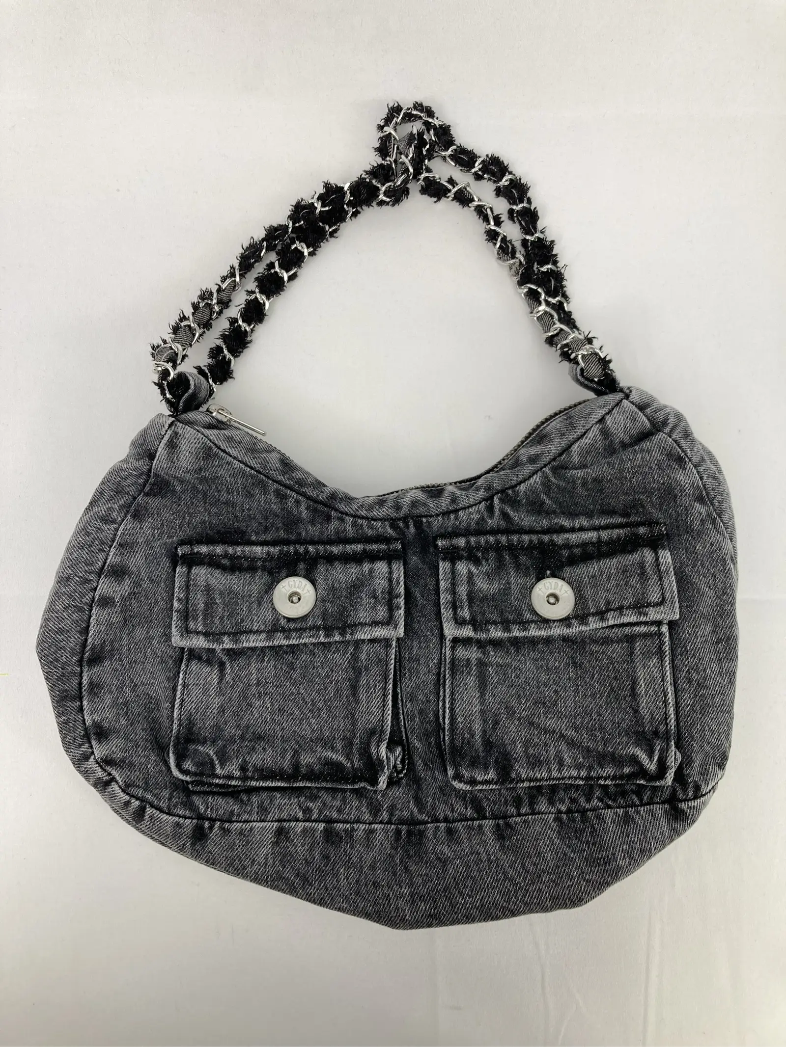https://r2-worker.digdig.jp/product/a511a85c-2834-425b-97fe-ef520c58d176/0e3368c7-be06-4f40-8955-3a515a2244af