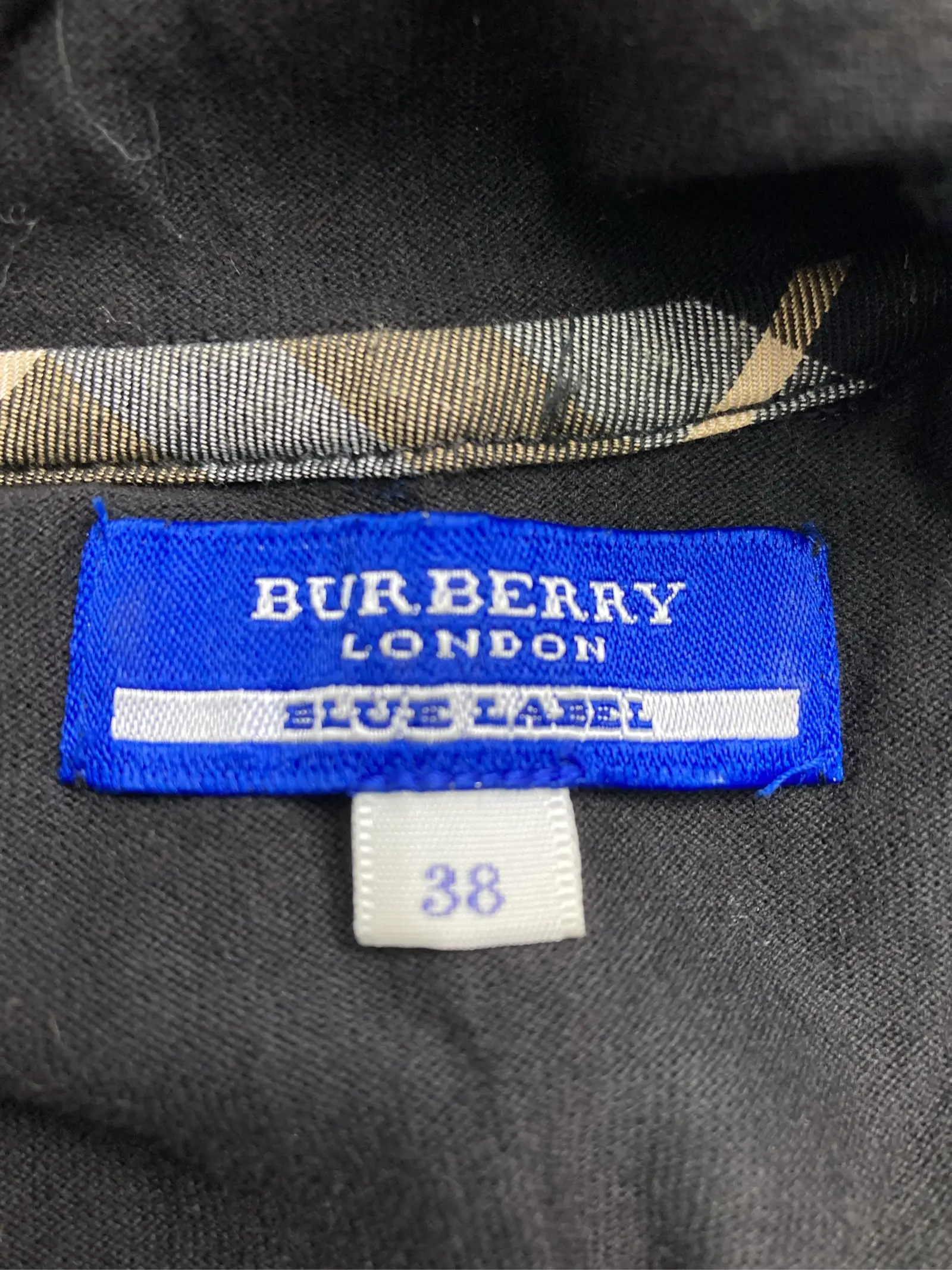 https://r2-worker.digdig.jp/product/a5f8b1ff-36e3-484e-8539-4d1c2998db36/1bece0a7-4dfc-42fb-817b-a4cab34fa80a