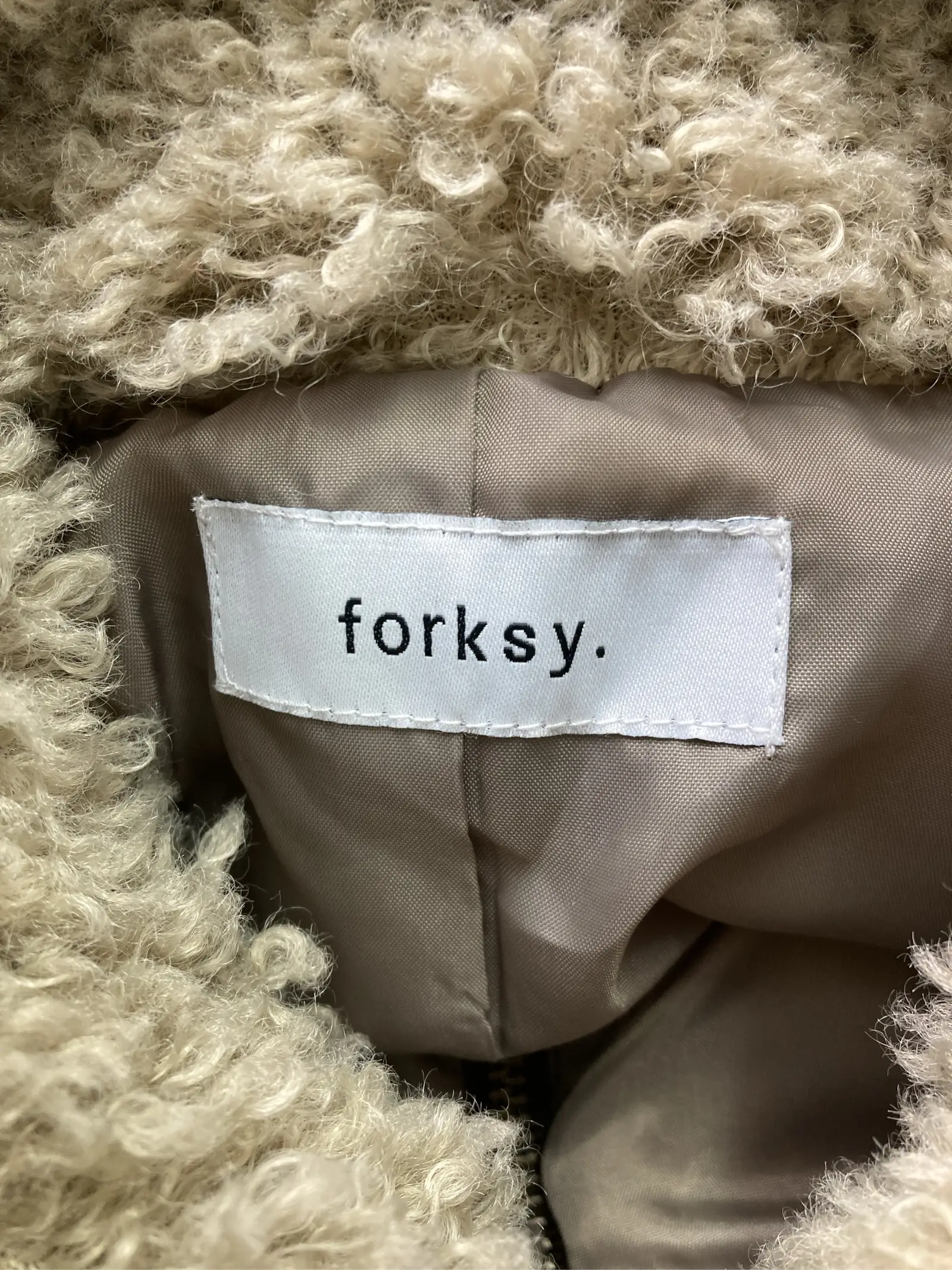 https://r2-worker.digdig.jp/product/a624a029-4104-4798-9f45-c0f3ee9cdfbd/e4db96d2-30f9-4565-8a89-f8103737e4a9