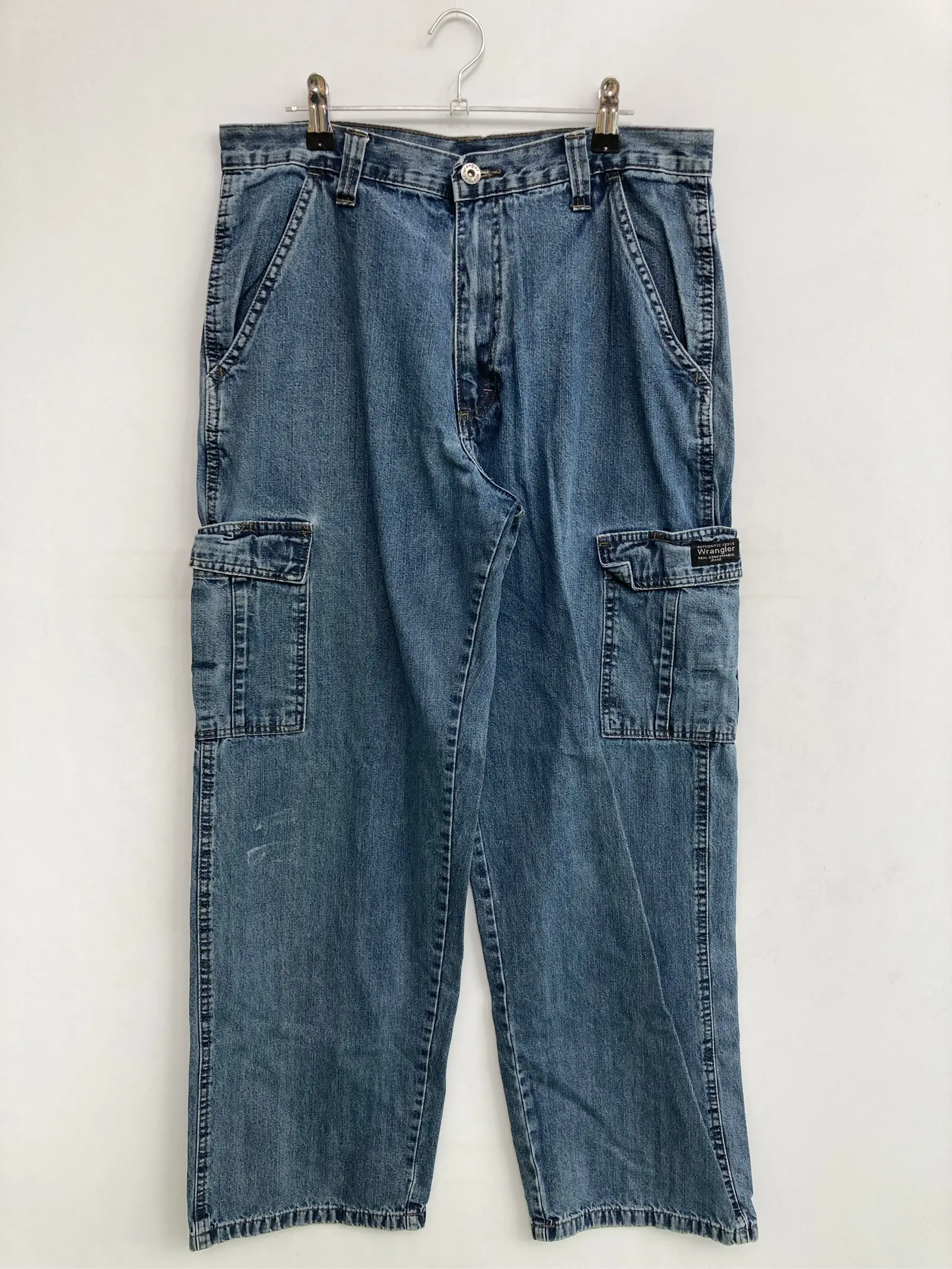 https://r2-worker.digdig.jp/product/a62eaa5f-a9c5-4507-8b0f-fc4b7d0483e5/b925a77d-5a76-49b8-9b1a-e097a9f5c3e3