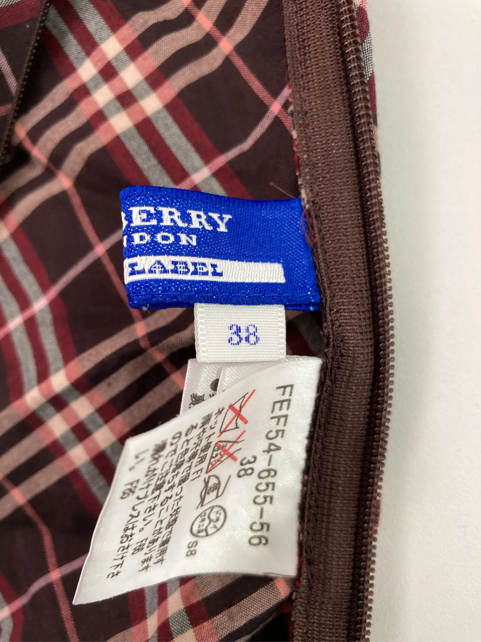 https://r2-worker.digdig.jp/product/a688e750-8730-42dd-8b6d-26b6f82d156a/3f32dc79-659d-46d3-b5eb-e1ab7016e836