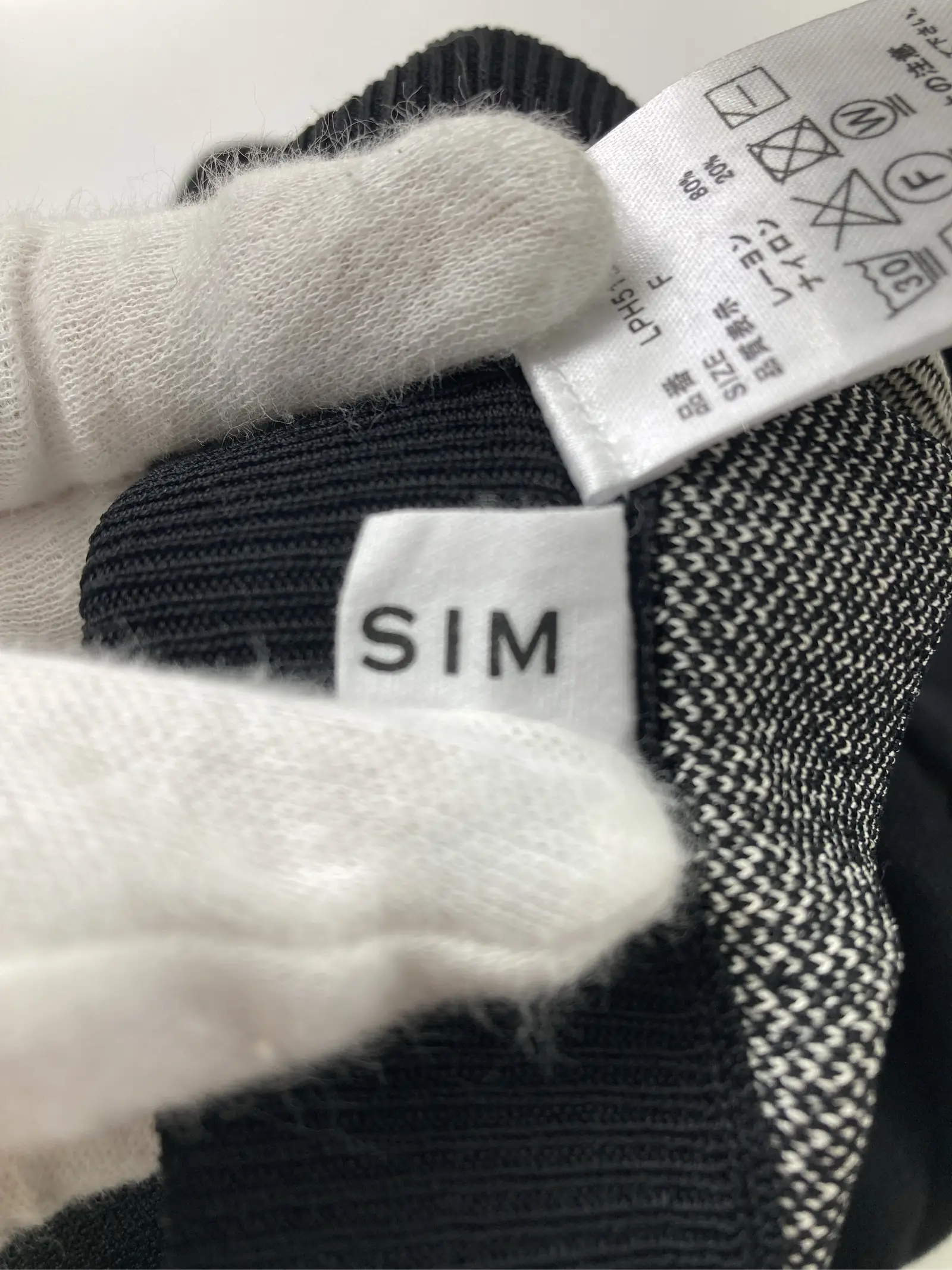 https://r2-worker.digdig.jp/product/a69496b0-206e-46a1-8ba4-94df4685c75f/6ea77fce-b23c-47fc-8fd6-15176476d5c0
