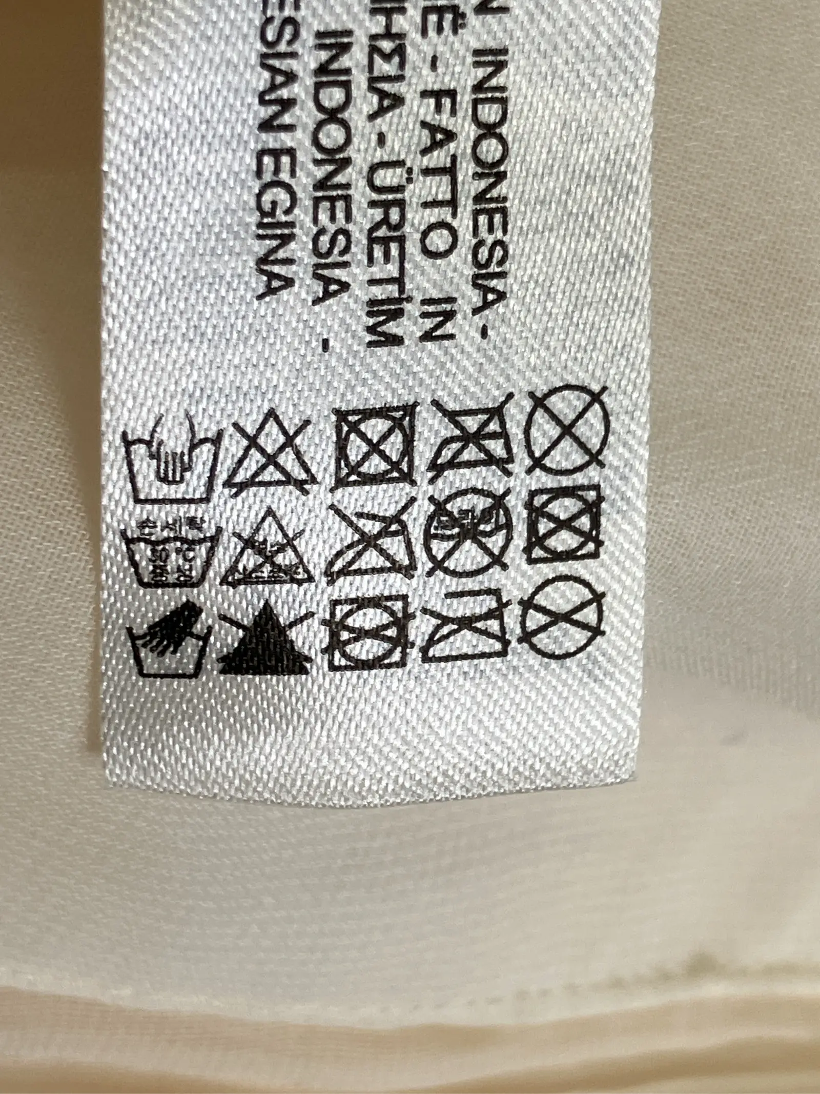 https://r2-worker.digdig.jp/product/a69dba8c-9196-4d36-9ff9-5e5acf8260b8/28933b5b-ed06-40c8-aa82-57e756370b48