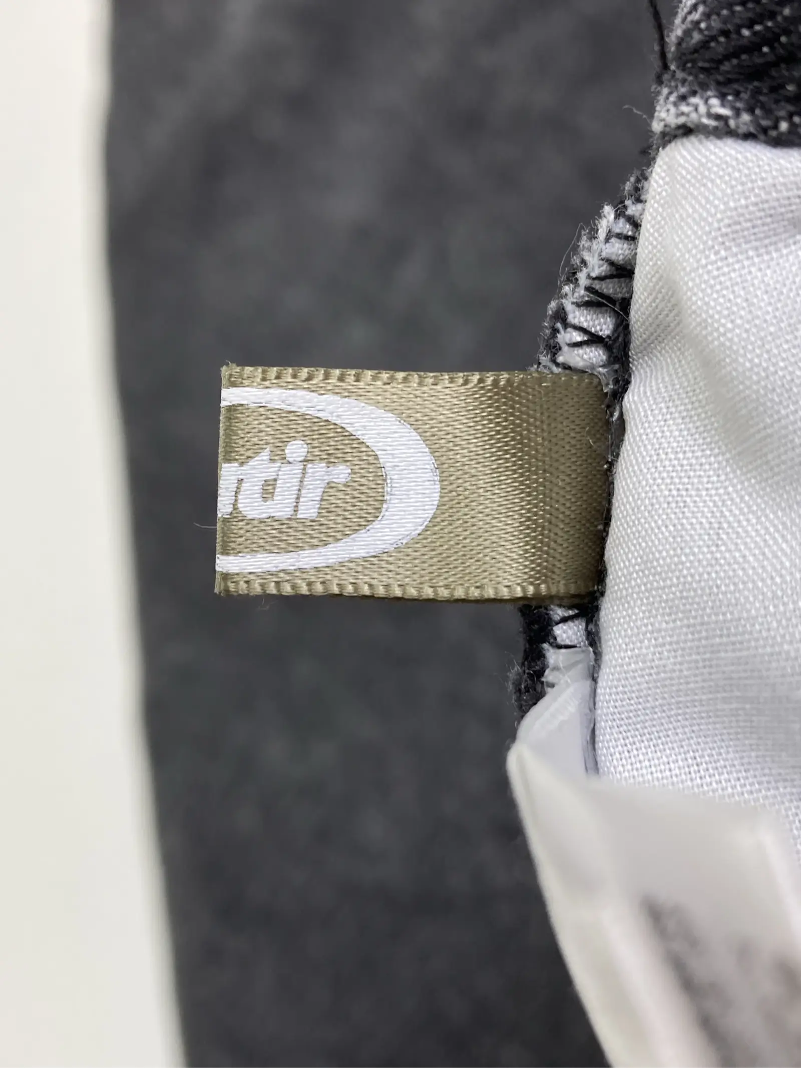 https://r2-worker.digdig.jp/product/a69f75aa-8db8-4fad-a06d-aba610960725/3a40356c-d219-44d1-8e5a-3971c42c1828