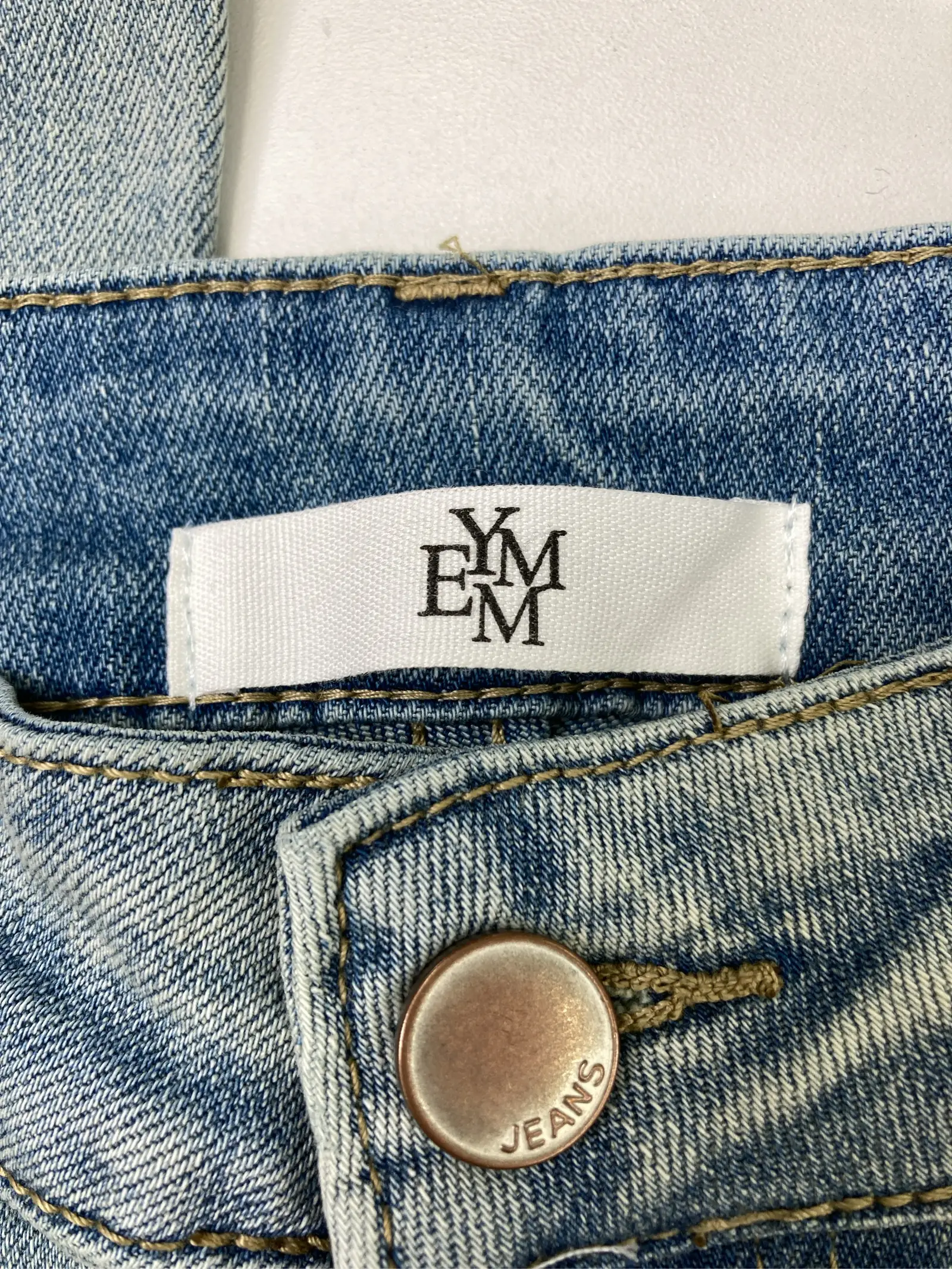 https://r2-worker.digdig.jp/product/a6e2555c-5e92-47d8-bd60-f5dfd771b873/621ce40a-ffe8-4282-a14d-8af6064a0042