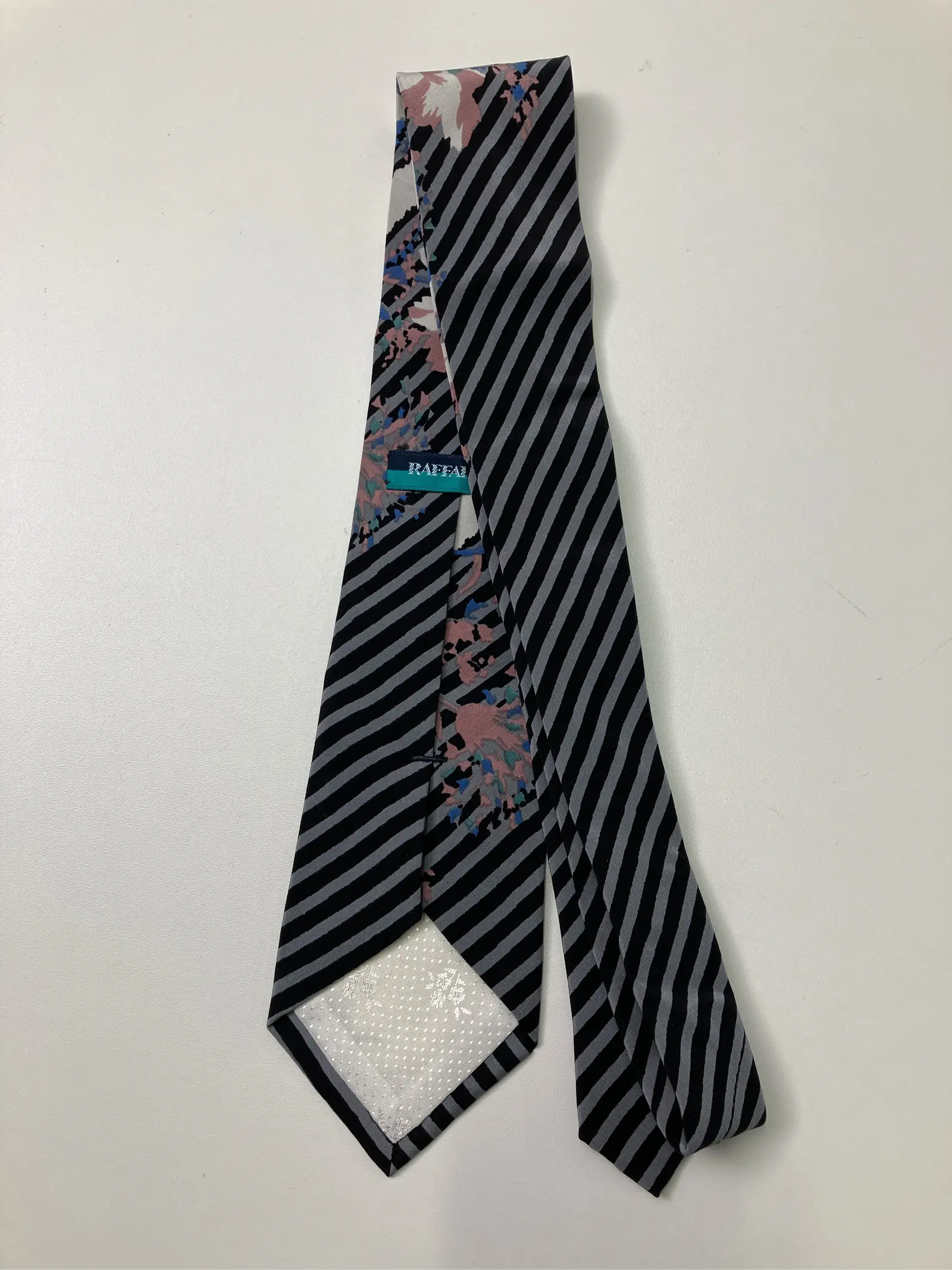 https://r2-worker.digdig.jp/product/a7004a86-c5d8-43f8-9e05-be05fb87e13b/0446606f-5189-41d8-a69e-769d6c1b40c9