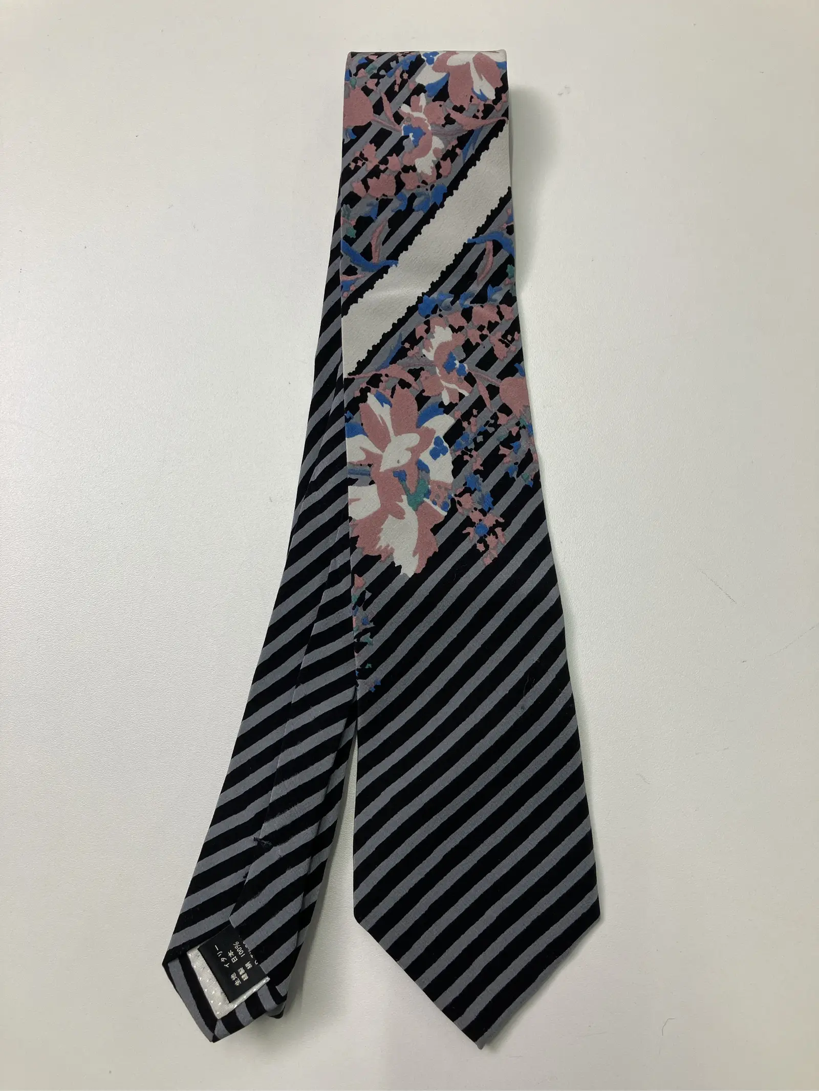 https://r2-worker.digdig.jp/product/a7004a86-c5d8-43f8-9e05-be05fb87e13b/392c830e-4ff4-4d4c-a0eb-cbf054fe49a8