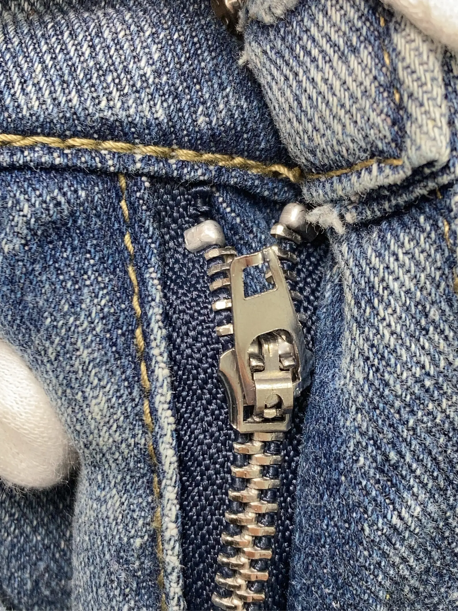 https://r2-worker.digdig.jp/product/a74d5b30-1aee-4309-aa8e-660e46be7418/fe29e098-ec3c-471b-bb2b-11e7ac8a9678