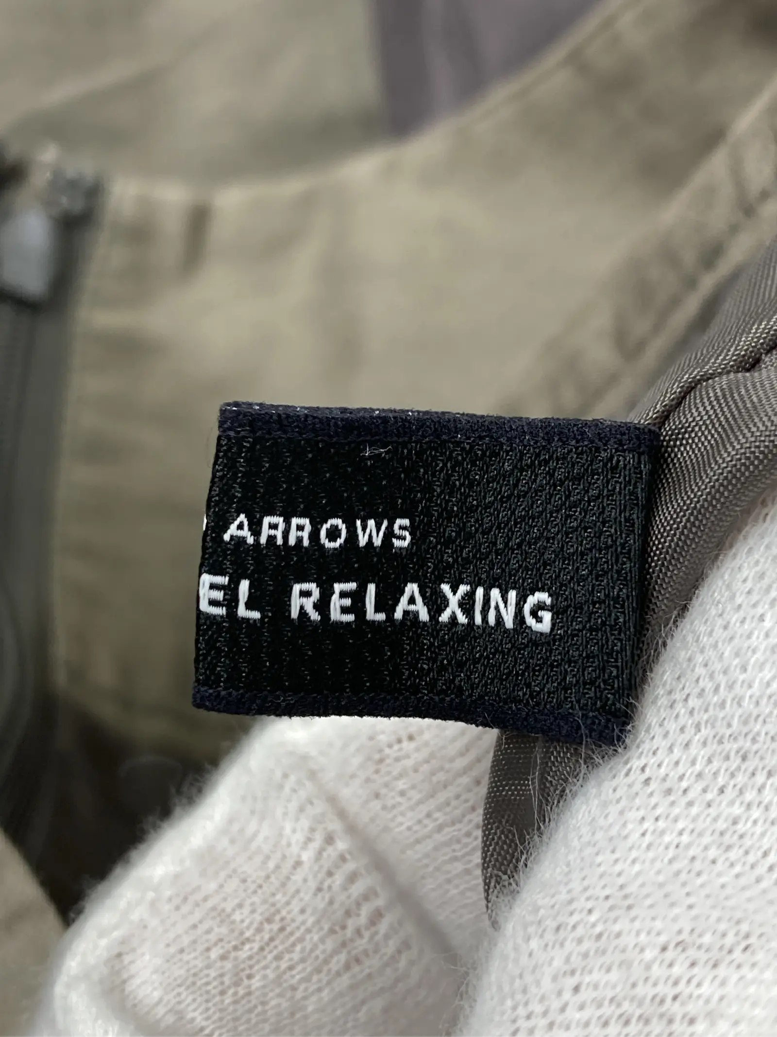 https://r2-worker.digdig.jp/product/a76aba48-d25f-46f1-8dcf-2447bcd8dbb2/b59c8c3a-5eb6-43ab-92bd-37b821455224