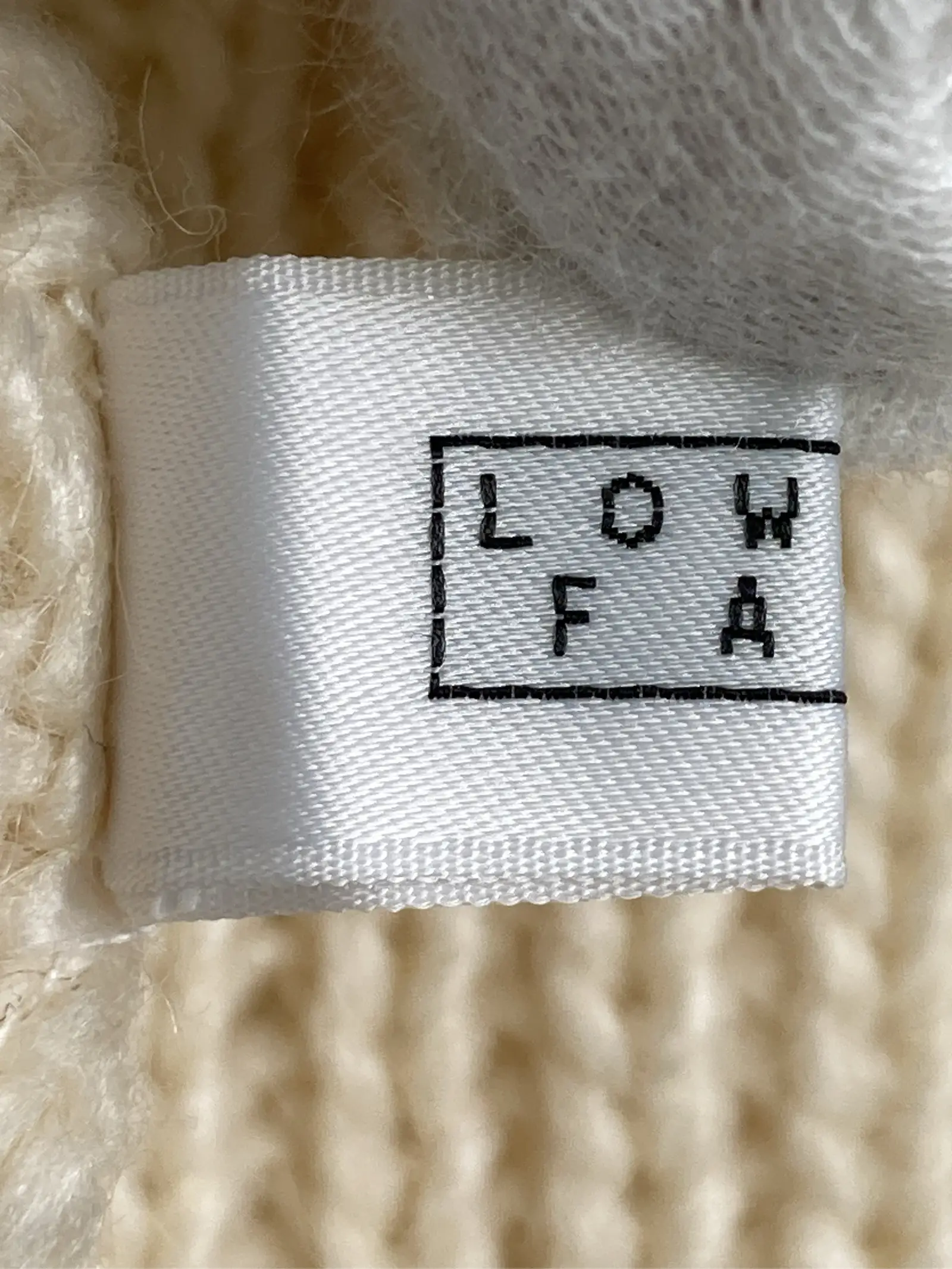 https://r2-worker.digdig.jp/product/a7841a4e-abc7-467b-a1ae-57a49b54365c/ad7cb6ee-2262-48f2-8620-6aaef36c64d7