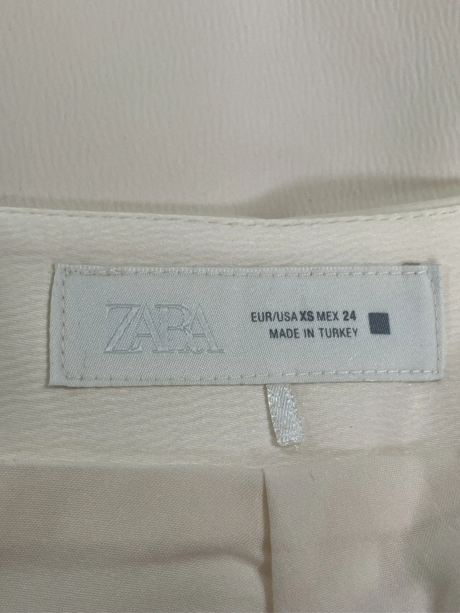 https://r2-worker.digdig.jp/product/a7fe2d88-3755-480f-90aa-62b3e7c0f4f7/6d1e68f0-ecac-44b7-bb14-10d930dbcf27