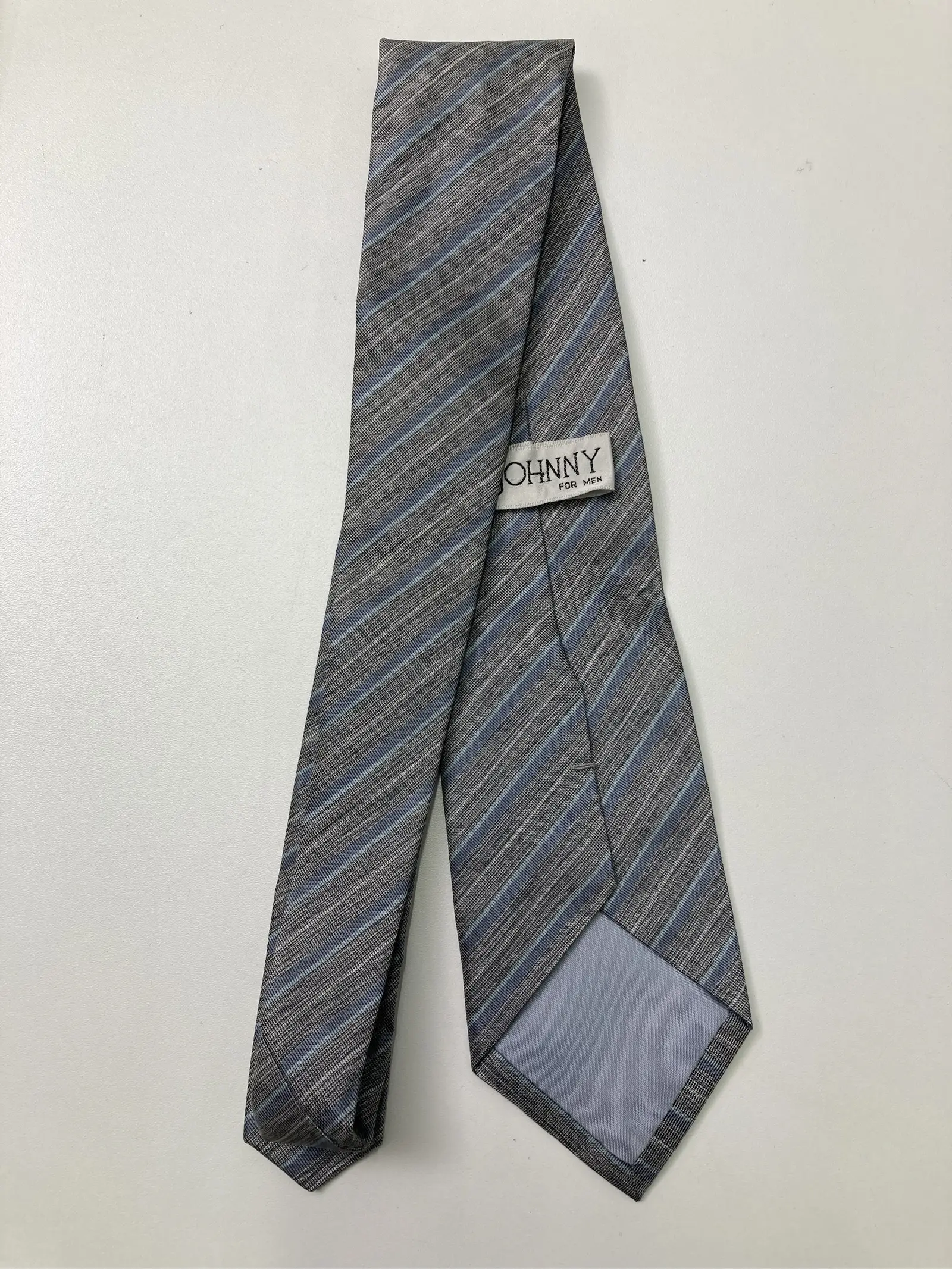 https://r2-worker.digdig.jp/product/a8442288-020b-4f9f-973e-f20cc568a6c4/9d3dc26b-e608-4062-a61e-d16b7e75532c