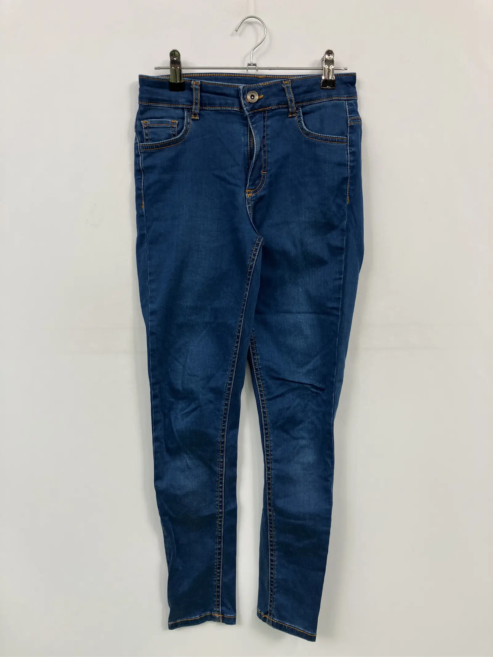 https://r2-worker.digdig.jp/product/a8637f74-fc9e-4e4c-a260-2da881c1a84a/b255d77f-121f-4c3e-9d4d-33a49512e432