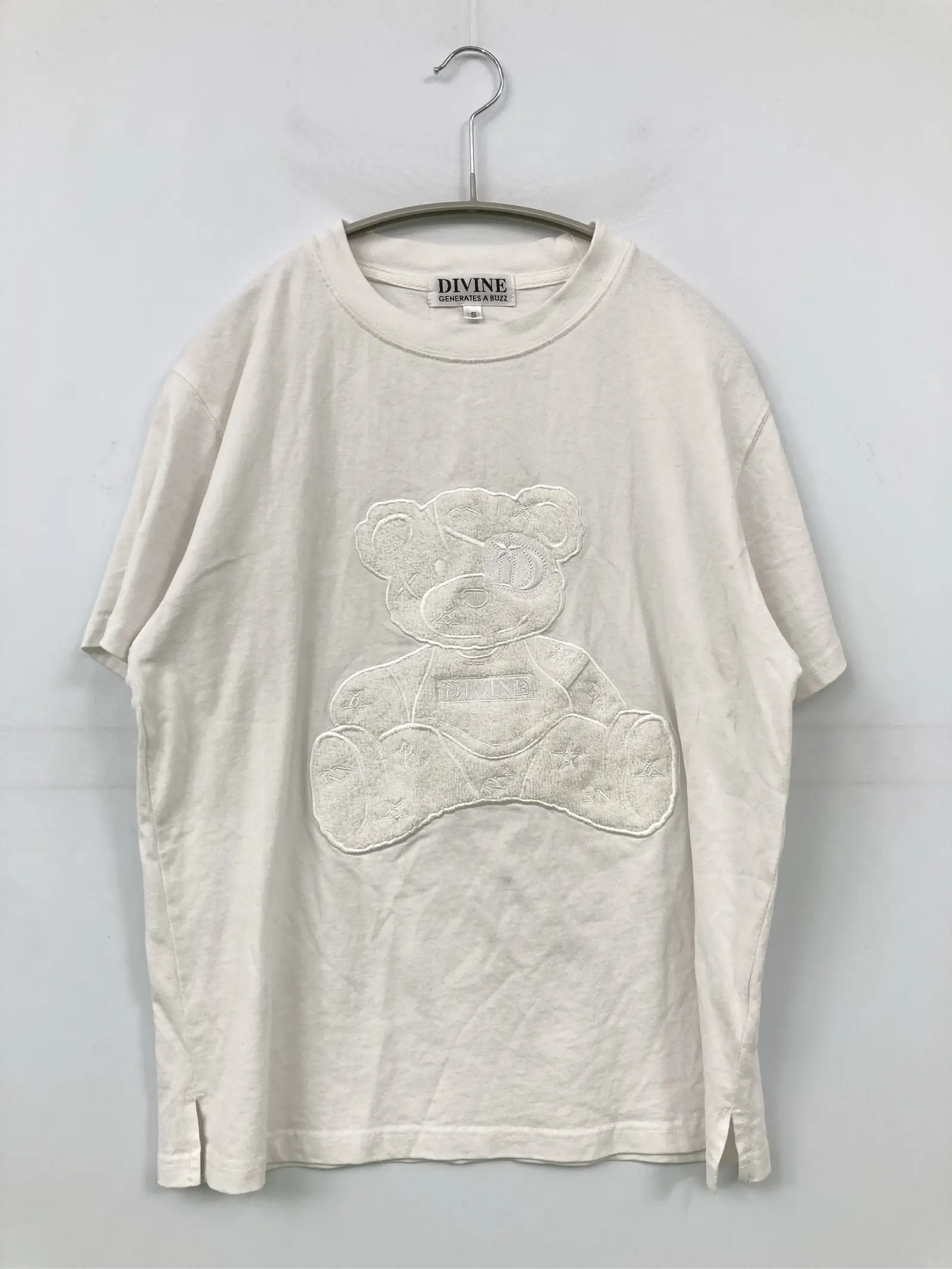 https://r2-worker.digdig.jp/product/a8689420-68e7-4351-a6a1-8c4f49b882bc/1598f8e2-3a0c-4d02-bc06-a268ae407eb0
