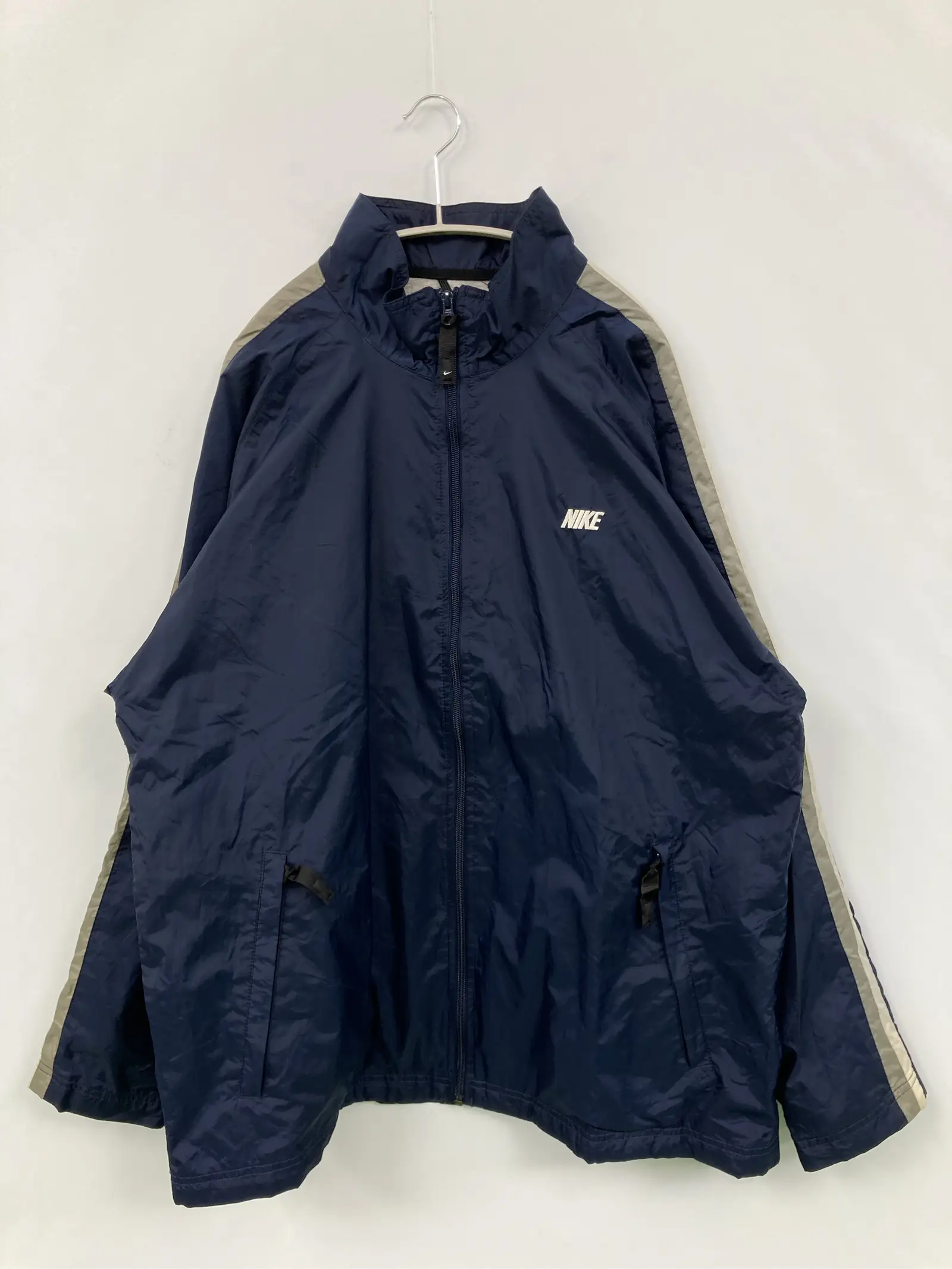 https://r2-worker.digdig.jp/product/a86c1b40-480a-4444-8ada-6e2b00dfddd7/6ad777a4-543f-4a16-9db4-52519826d43b