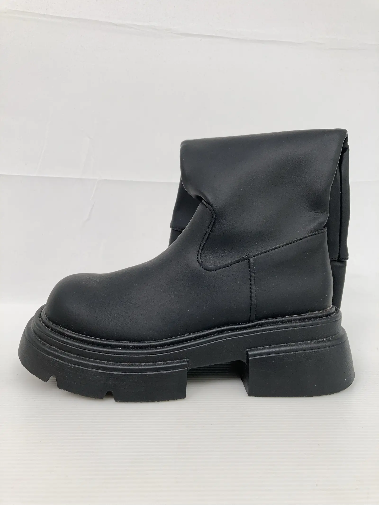 https://r2-worker.digdig.jp/product/a88dc80d-5780-4863-bf87-ea64900831ab/d124a54b-da99-4674-a3a3-7927a8f4aefd