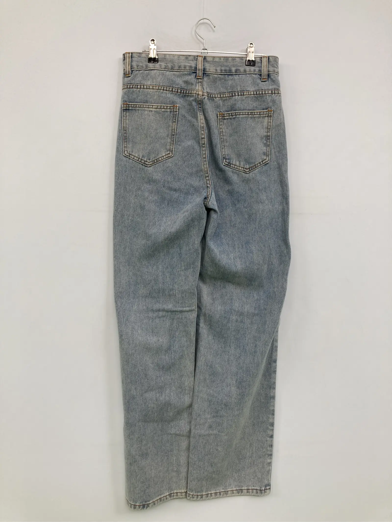 https://r2-worker.digdig.jp/product/a8d6a975-3cb4-4ef1-b9f2-57af65348170/4ff35a3a-9fc6-4090-bdd9-a8d693dfdd40