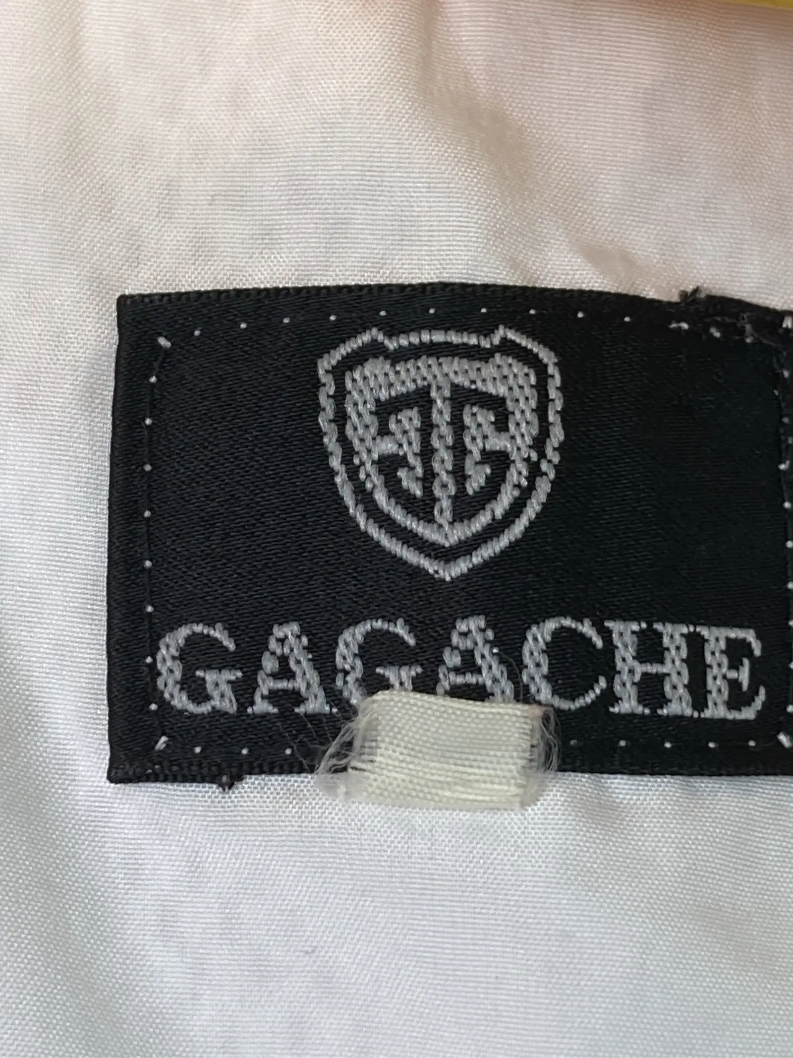 https://r2-worker.digdig.jp/product/a8dd17a4-18f0-4b50-a879-d6e8750070ac/72272497-c26a-4696-87c9-d0e1c50a86b5