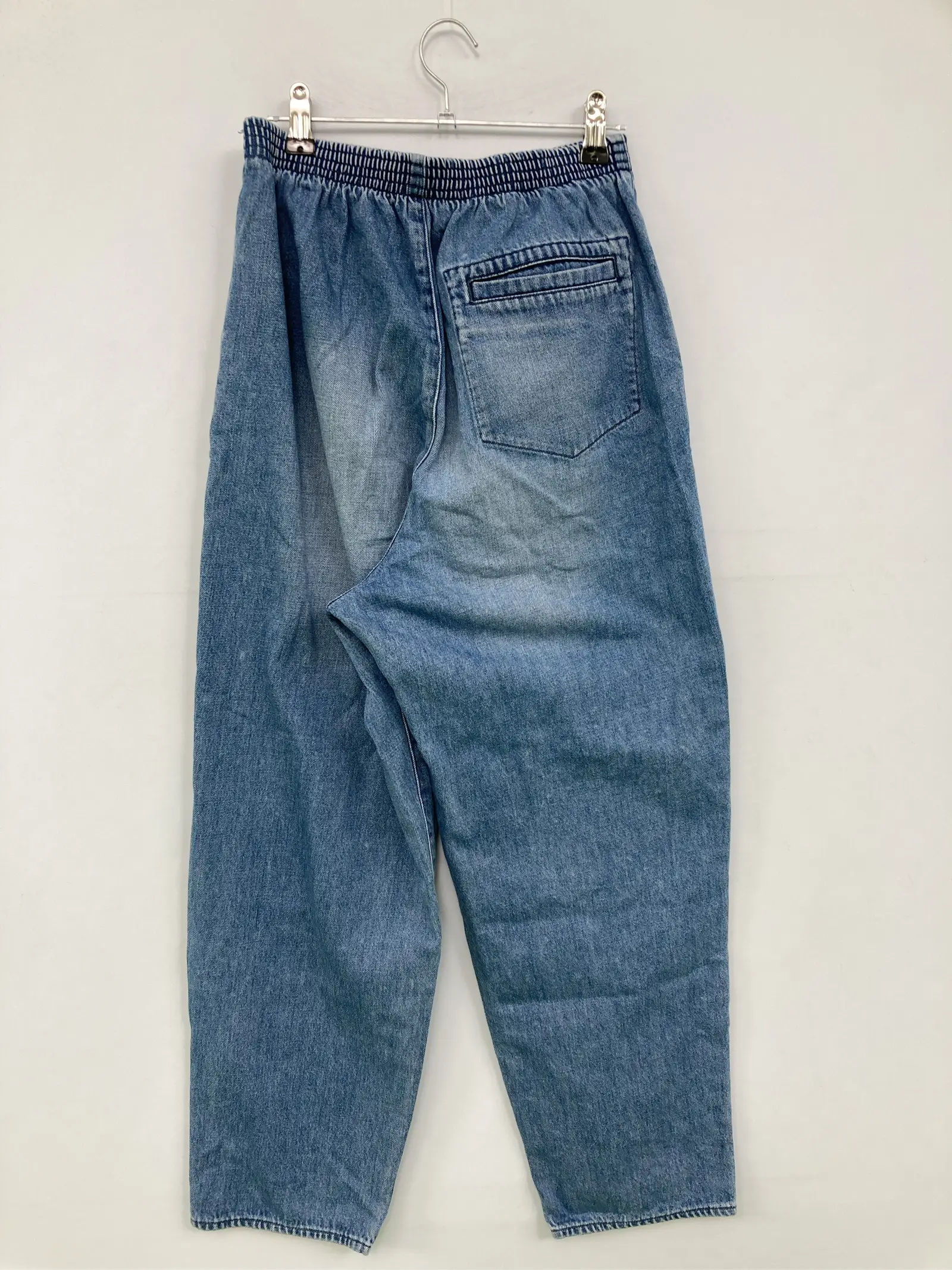 https://r2-worker.digdig.jp/product/a932e60d-6d64-4c20-877e-00fb84c1963a/fe35efbd-7cc3-43fd-85f3-33d715382987