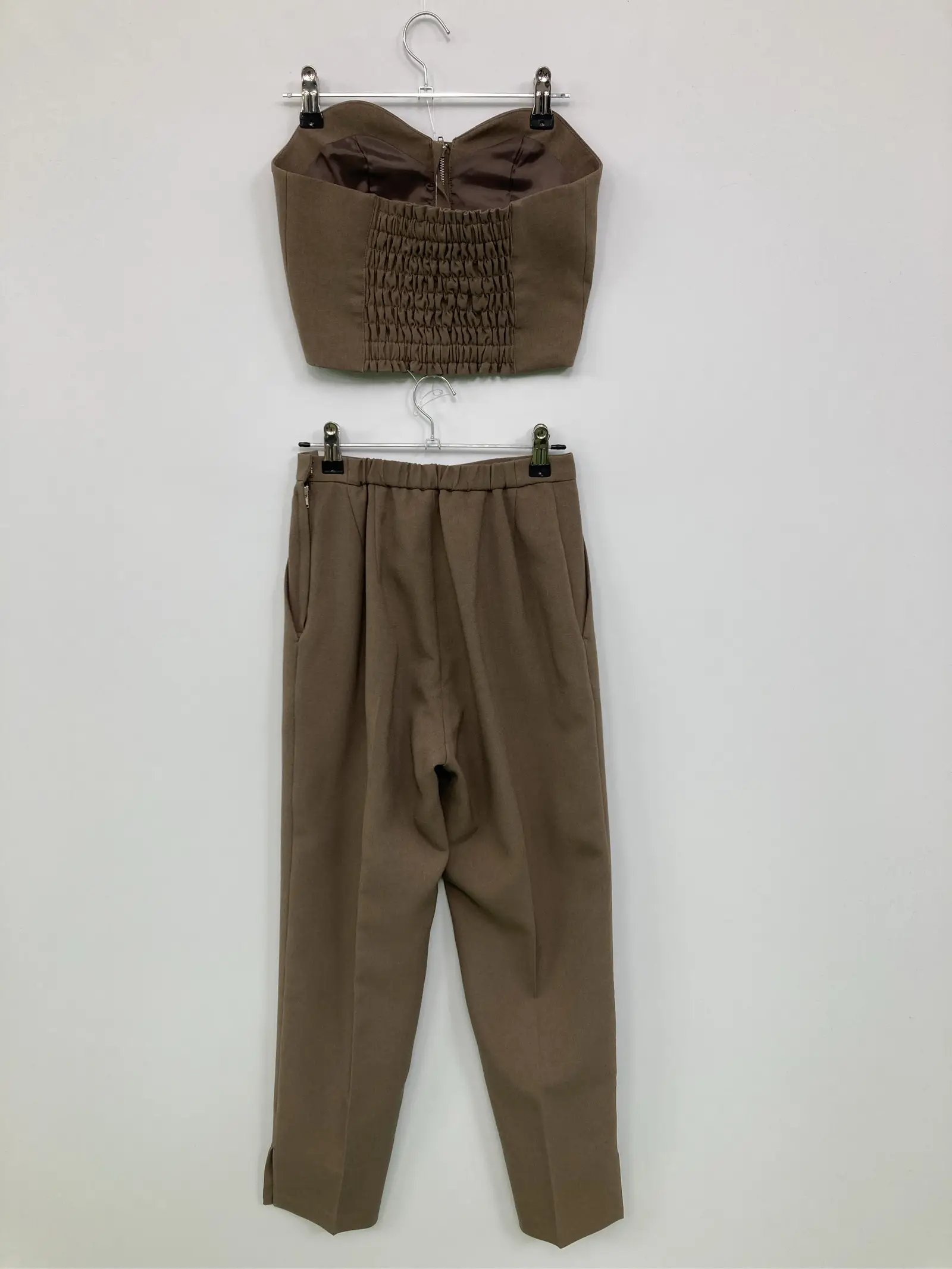 https://r2-worker.digdig.jp/product/a953dfc3-5dd7-4250-b3b9-5b737bd0b57f/18e9aee4-8bb2-4afe-8332-635d30d02d61